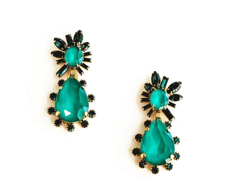 Elizabeth Cole Lennon Earrings in Green - A stylish and sophisticated accessory featuring a beautiful green hue, perfect for enhancing your outfit.