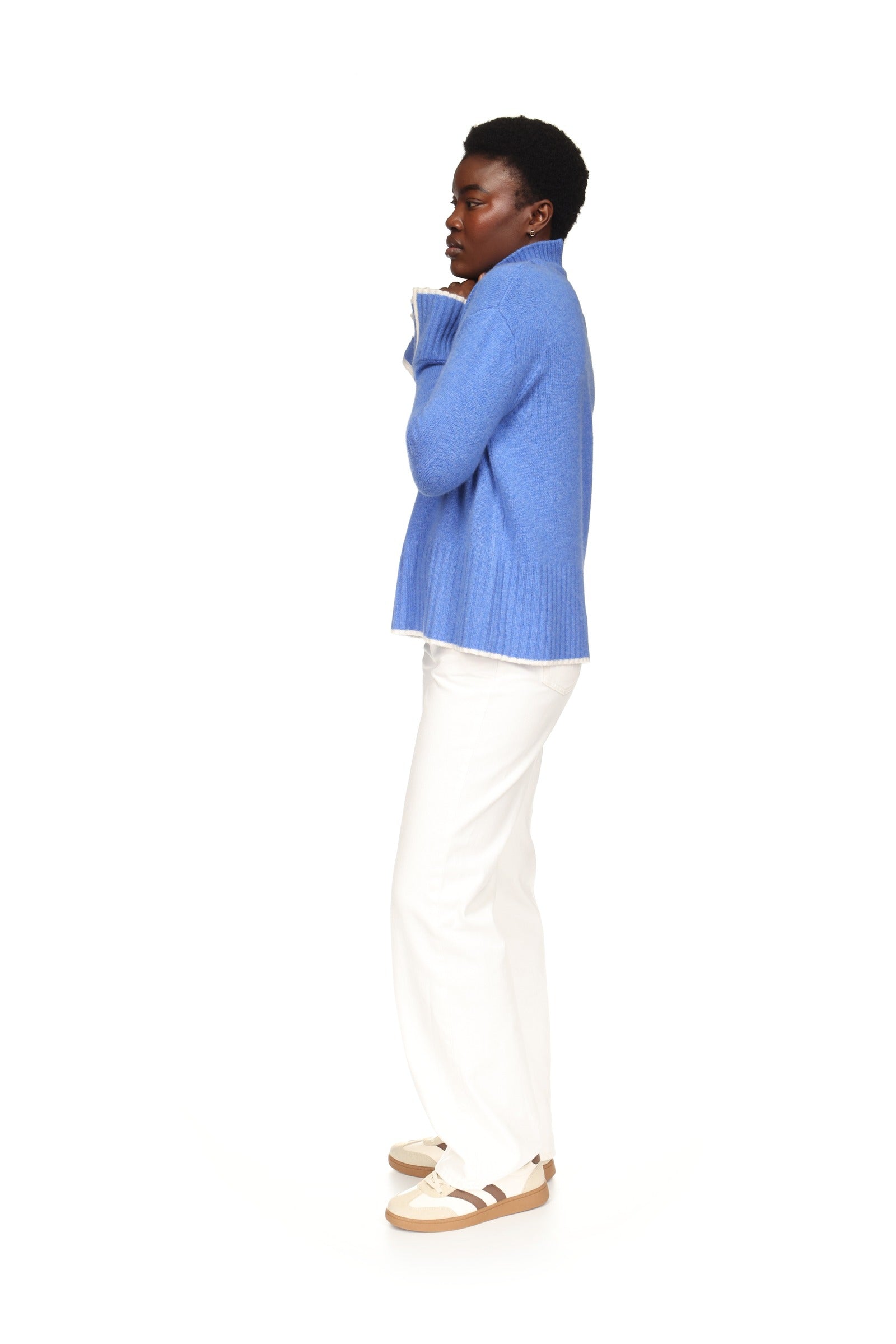 SPLIT CUFF HIGH NECK