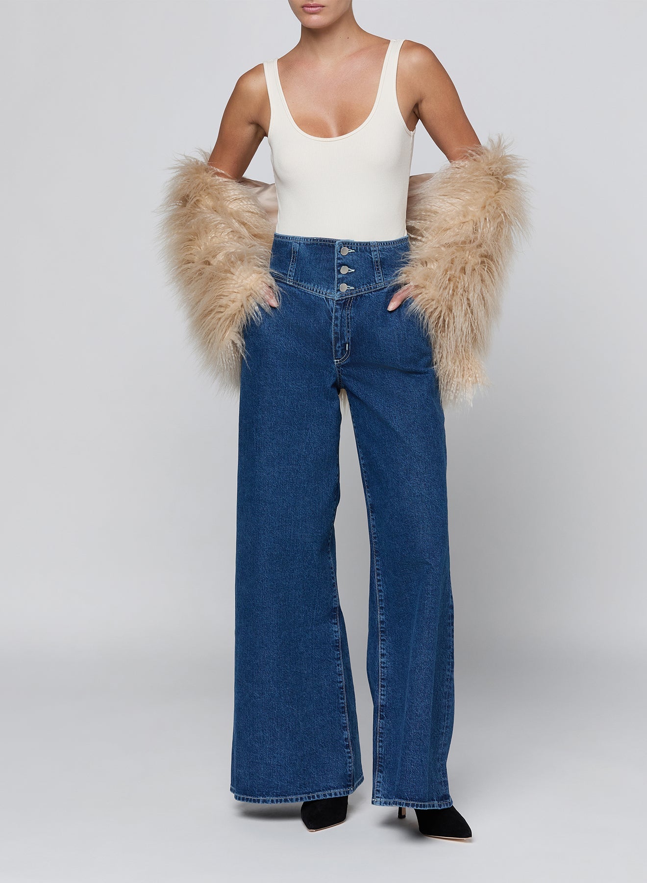 Biscuit SABINE FAUX FUR STOLE SCARF - Amor Lafayette
