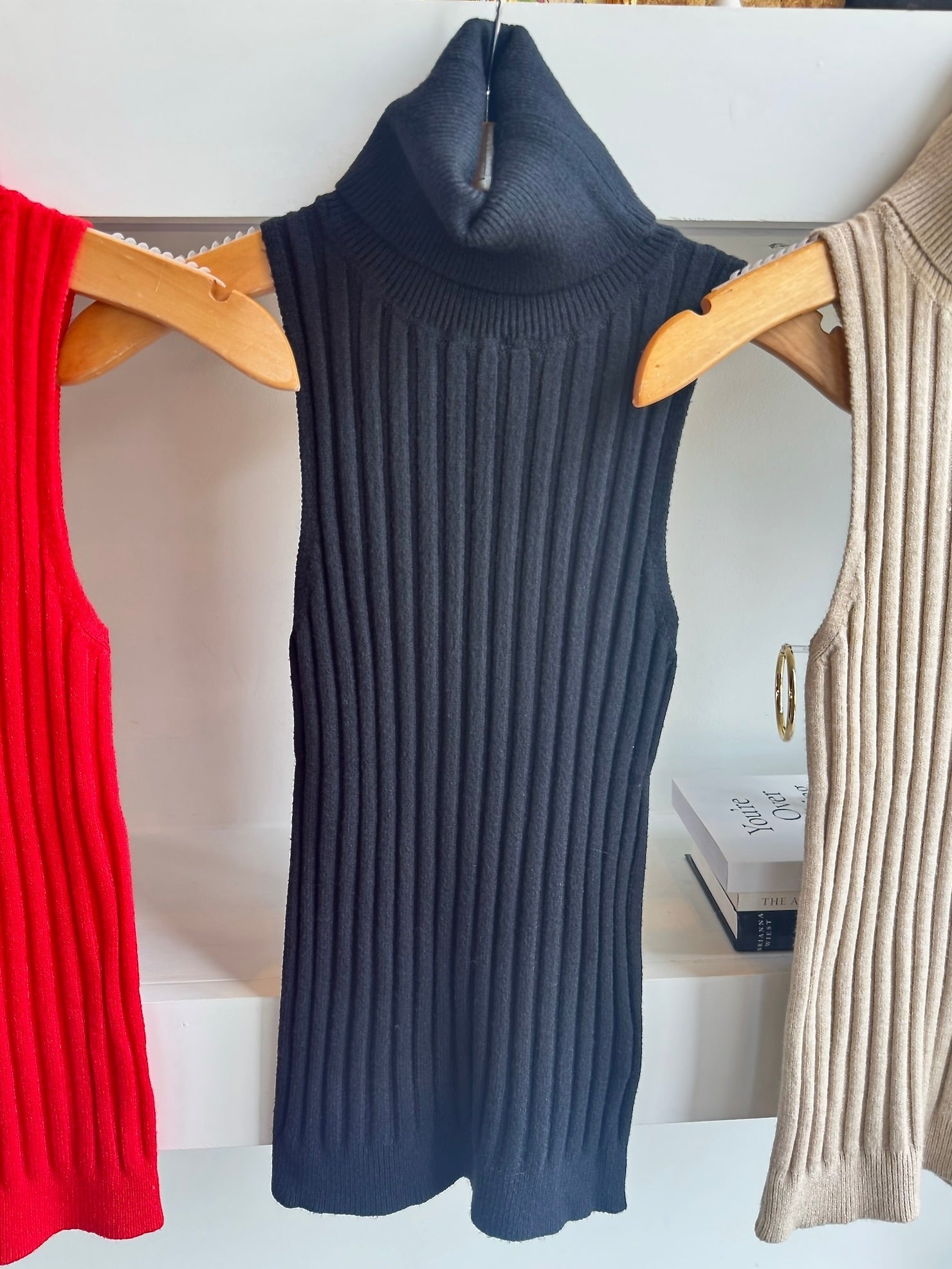 Black Ben Turtleneck - Amor Lafayette