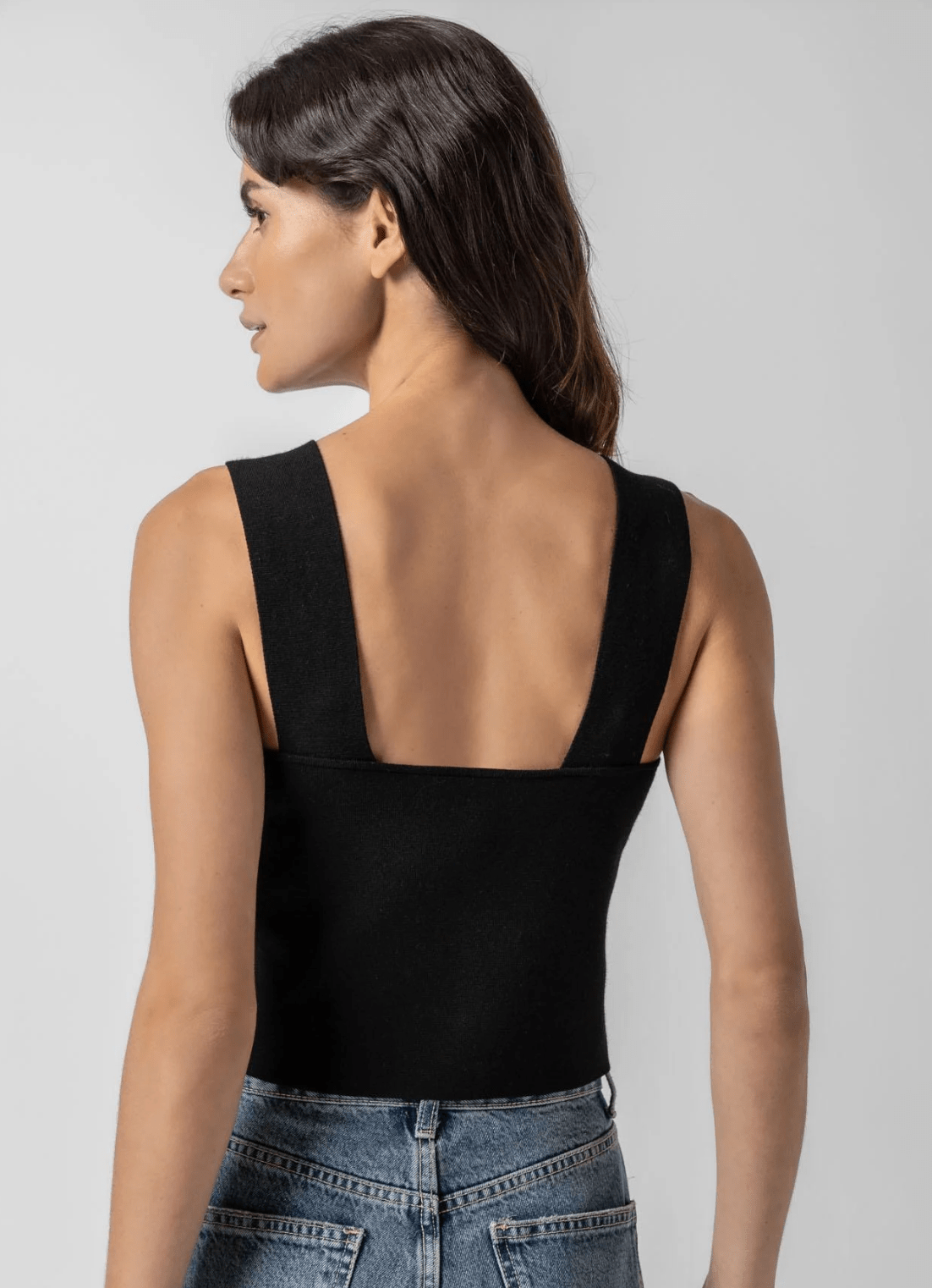 Black Cropped Tank - Amor Lafayette