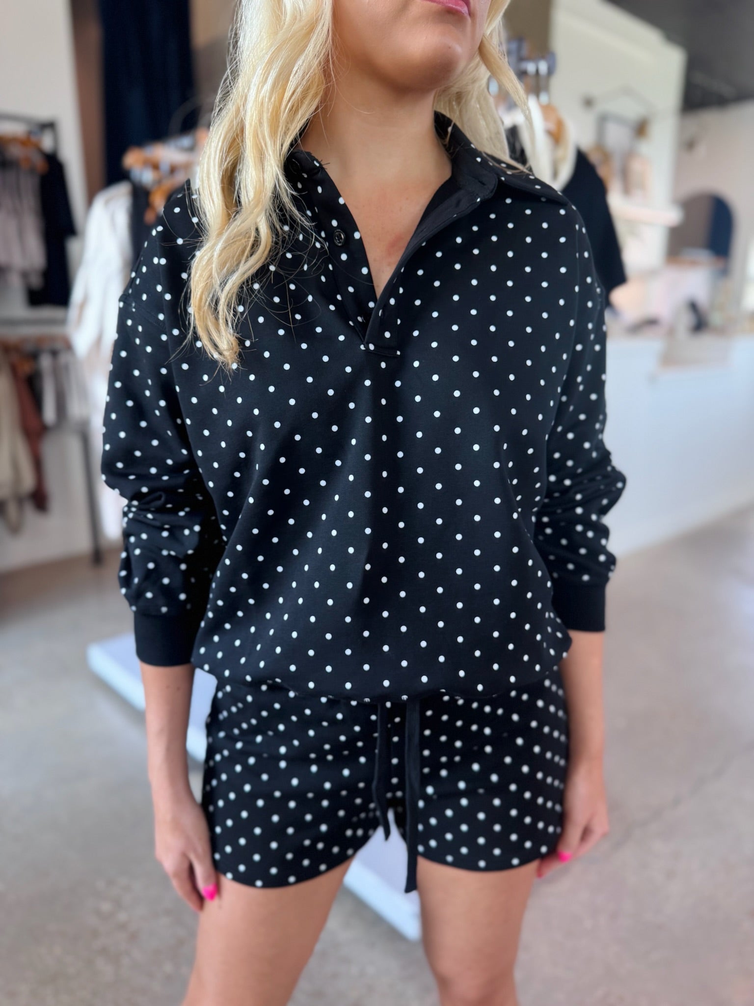Black Dotted Joey Sweatshirt - Amor Lafayette