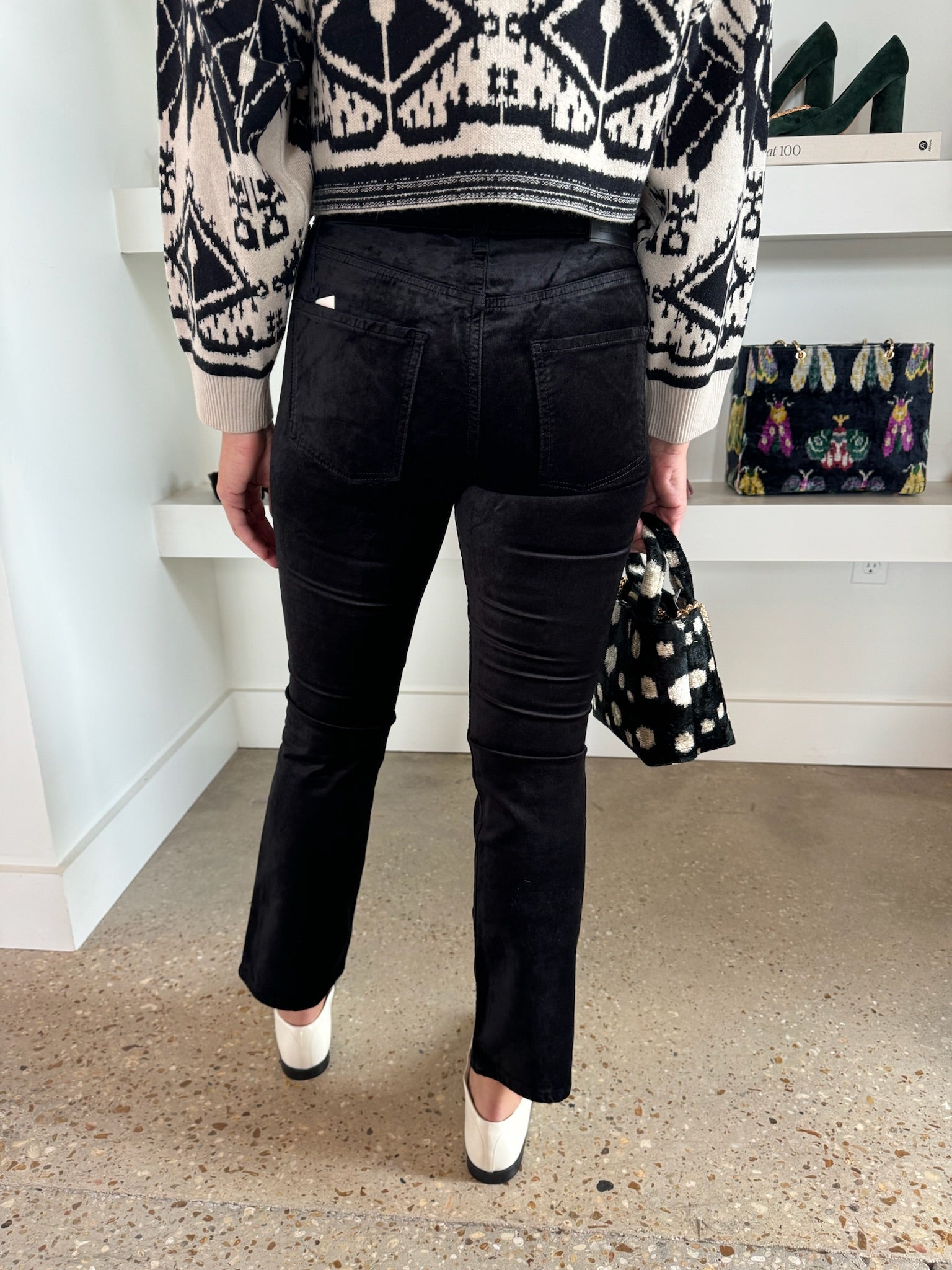 Black Isola Cropped Trouser in Velvet - Amor Lafayette