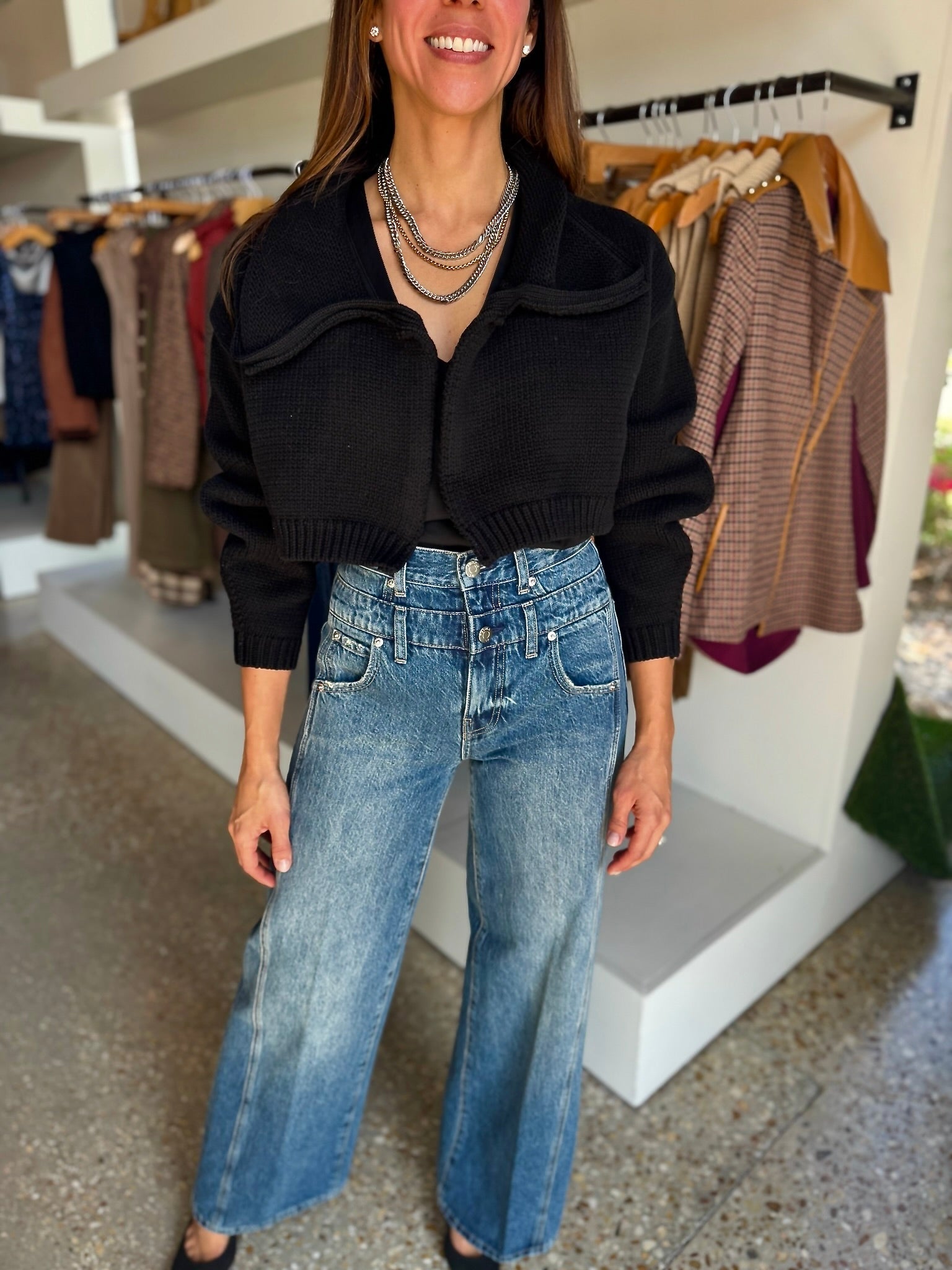 Black Kaylee Shrug - Amor Lafayette