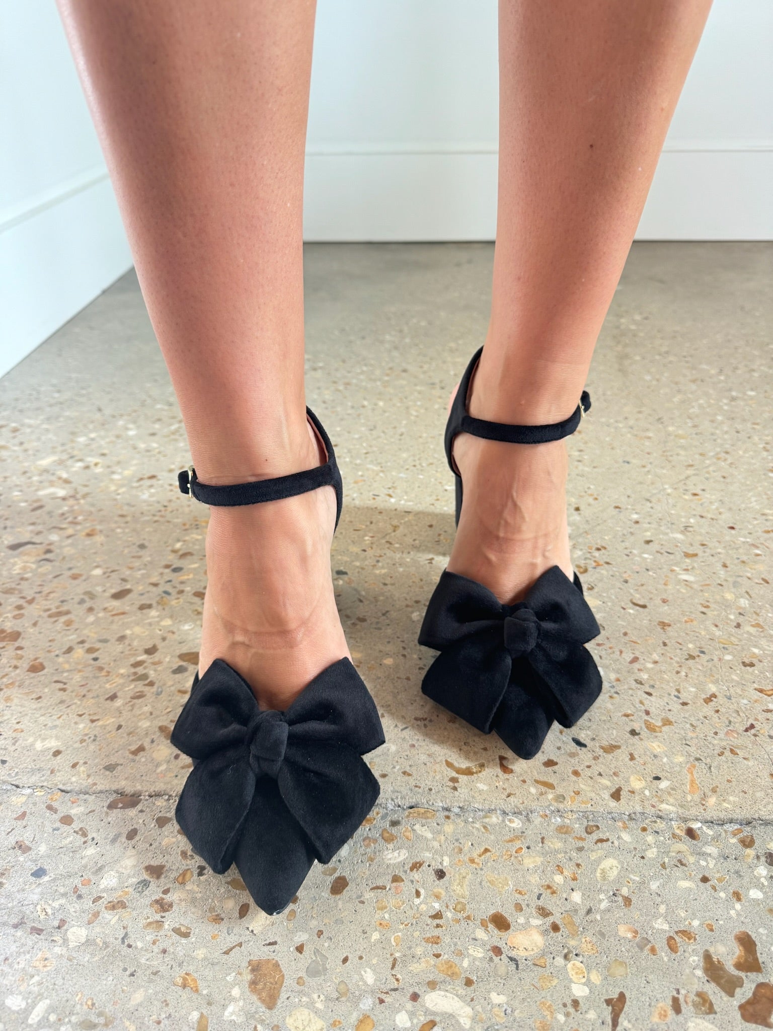 Black Luana Pump - Amor Lafayette