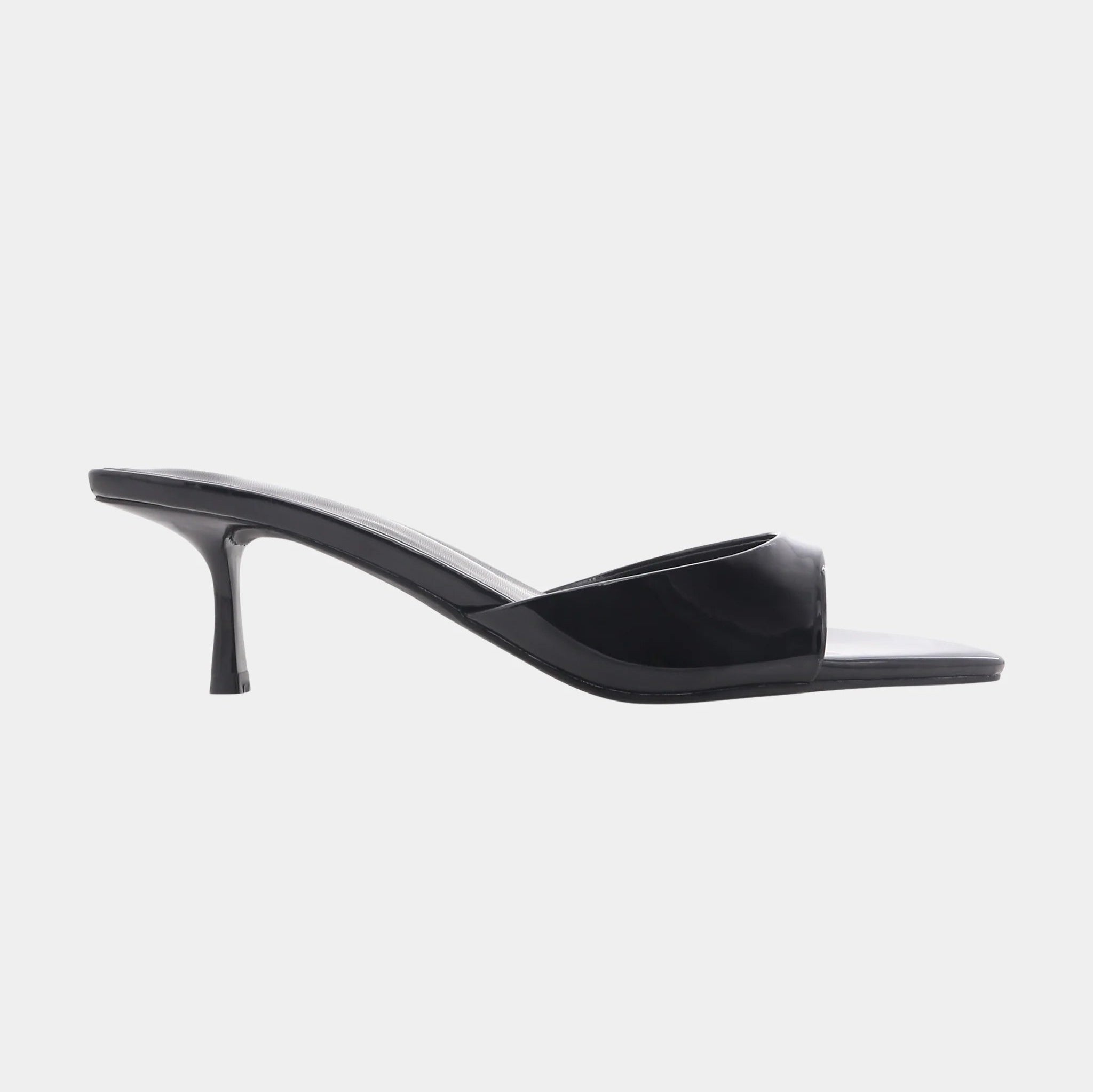 Black Patent Runa Heel - Amor Lafayette