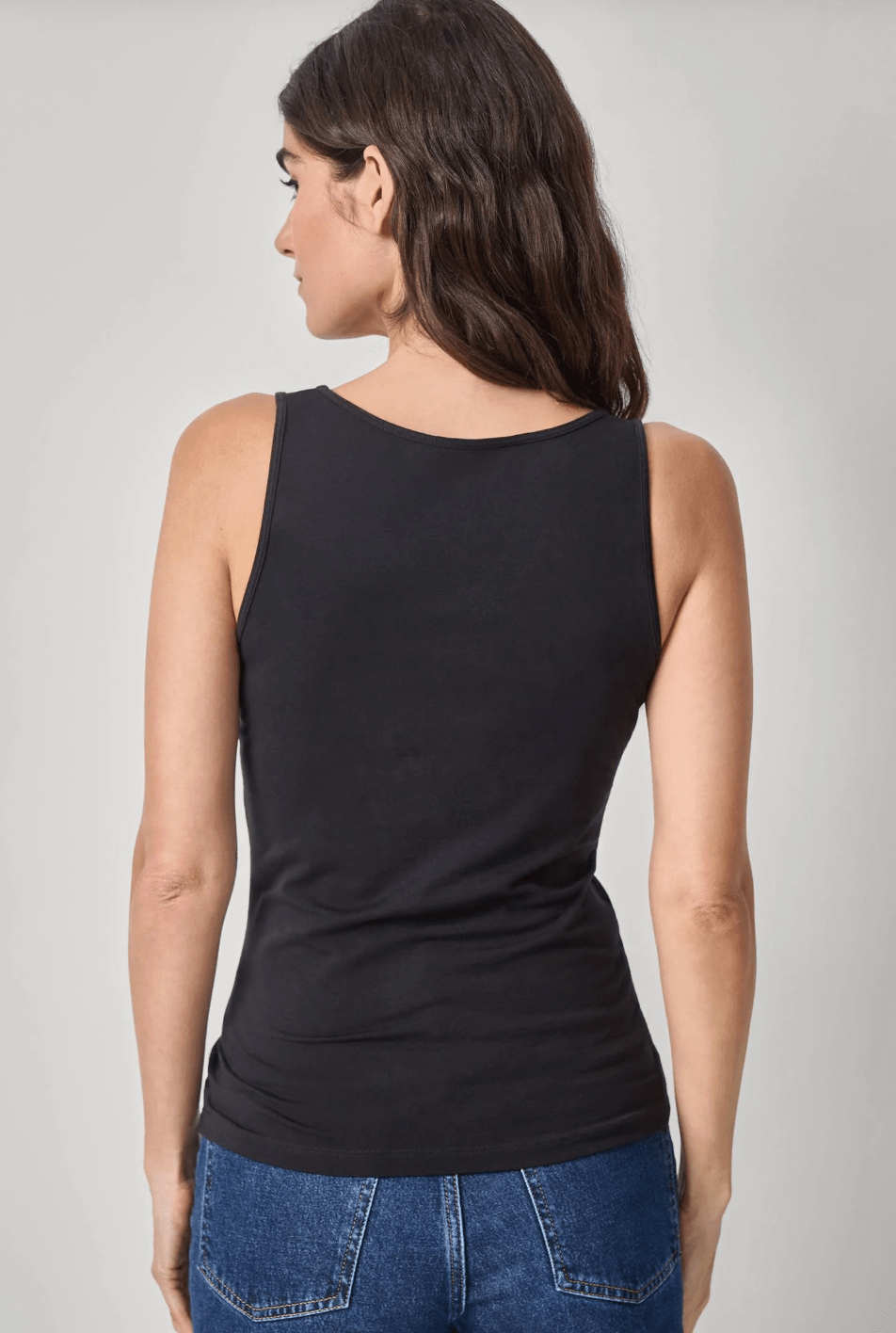 Black Scoop Tank - Amor Lafayette