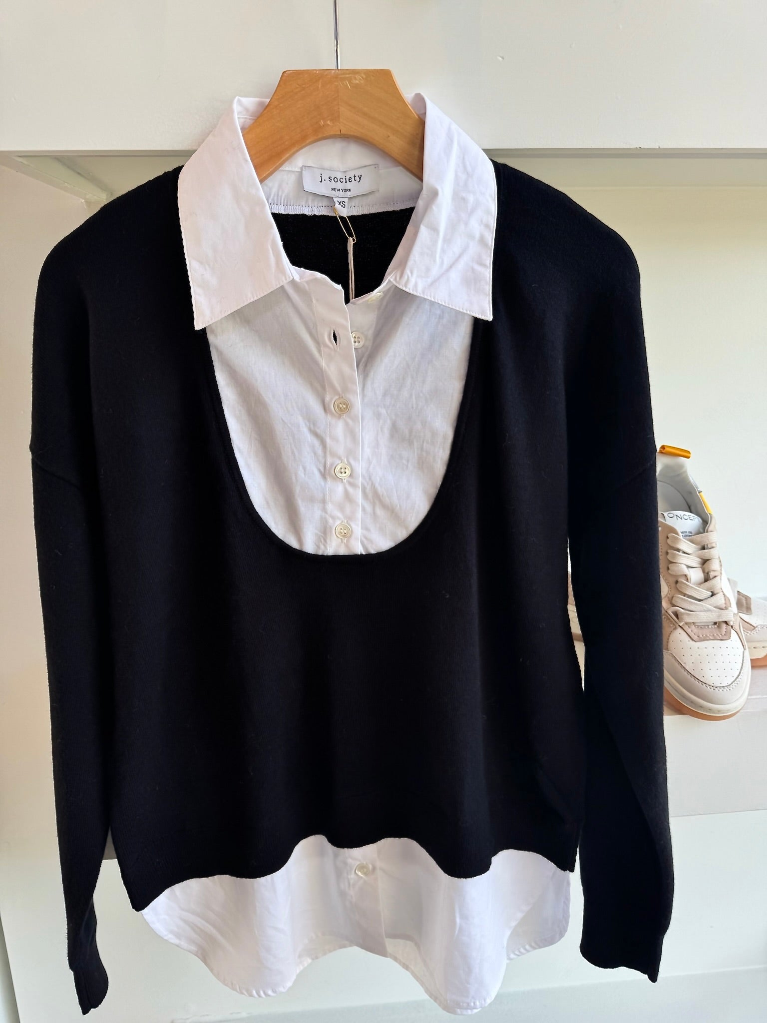 Black U - Neck Shirt Collar Top - Amor Lafayette