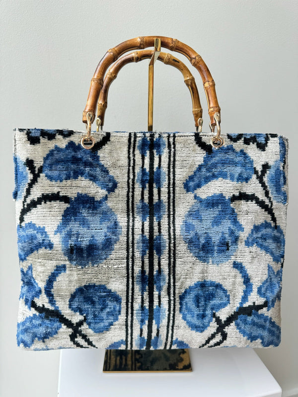 Blue Floral Small Avery Bamboo Tote - Amor Lafayette