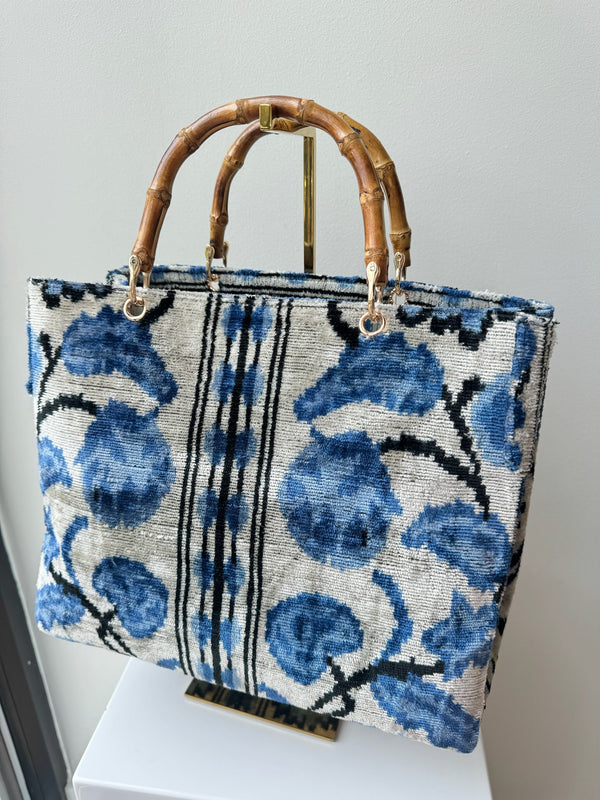 Blue Floral Small Avery Bamboo Tote - Amor Lafayette
