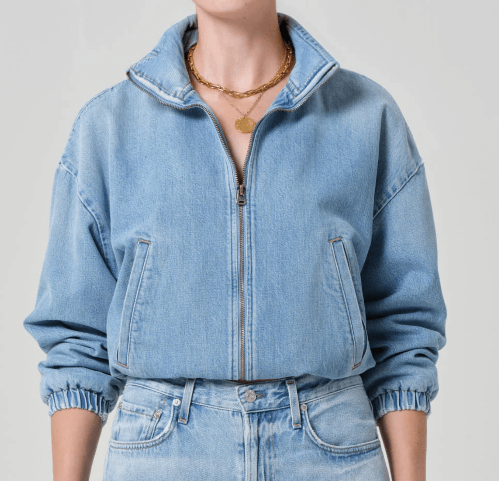 Bubble Bomber in Marseille - Amor Lafayette