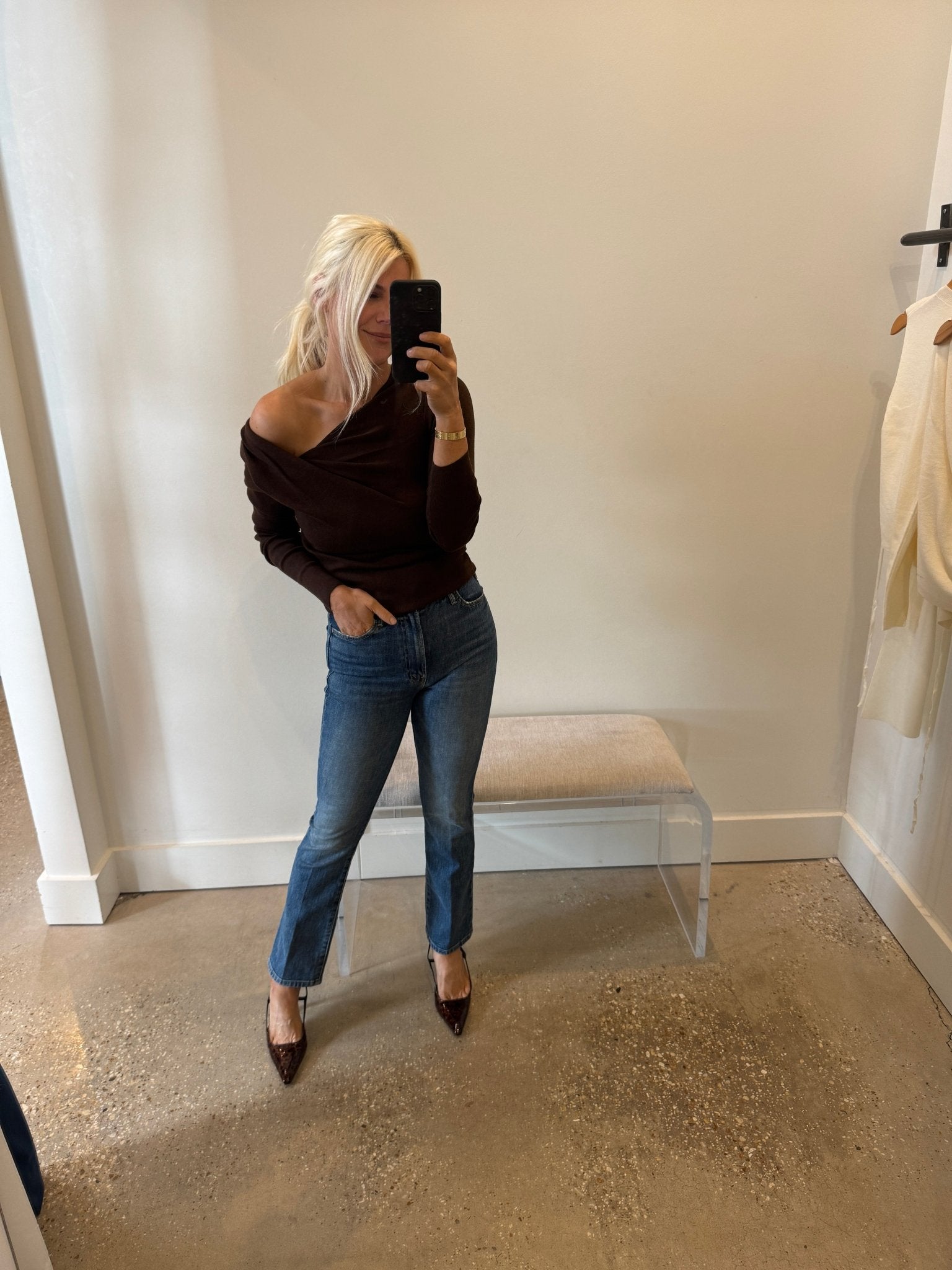 Cafe Pleor Sweater - Amor Lafayette