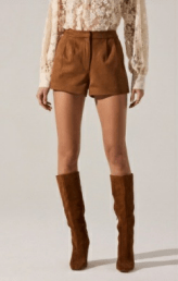 Camel Jude Shorts - Amor Lafayette