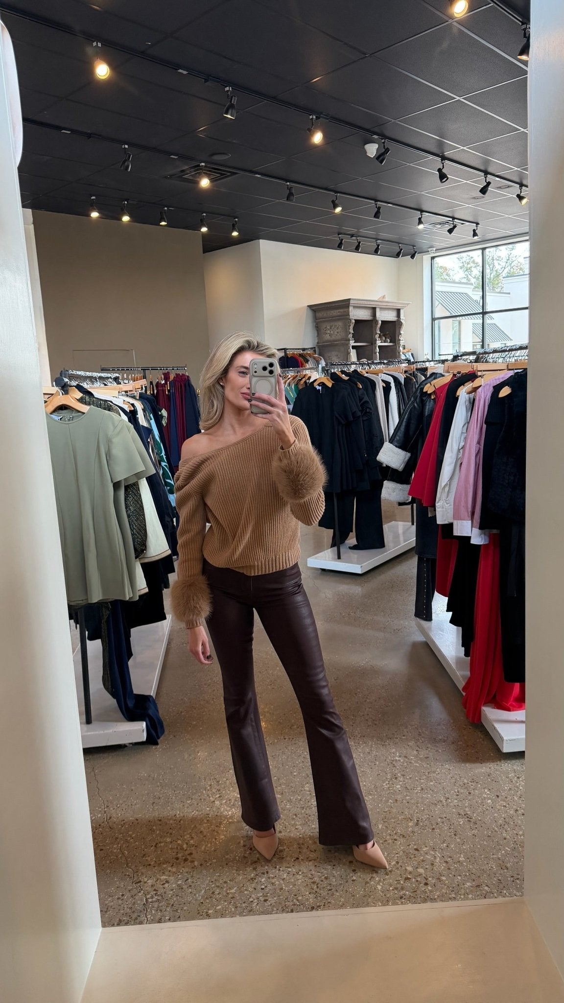 Camel Lisa Top - Amor Lafayette