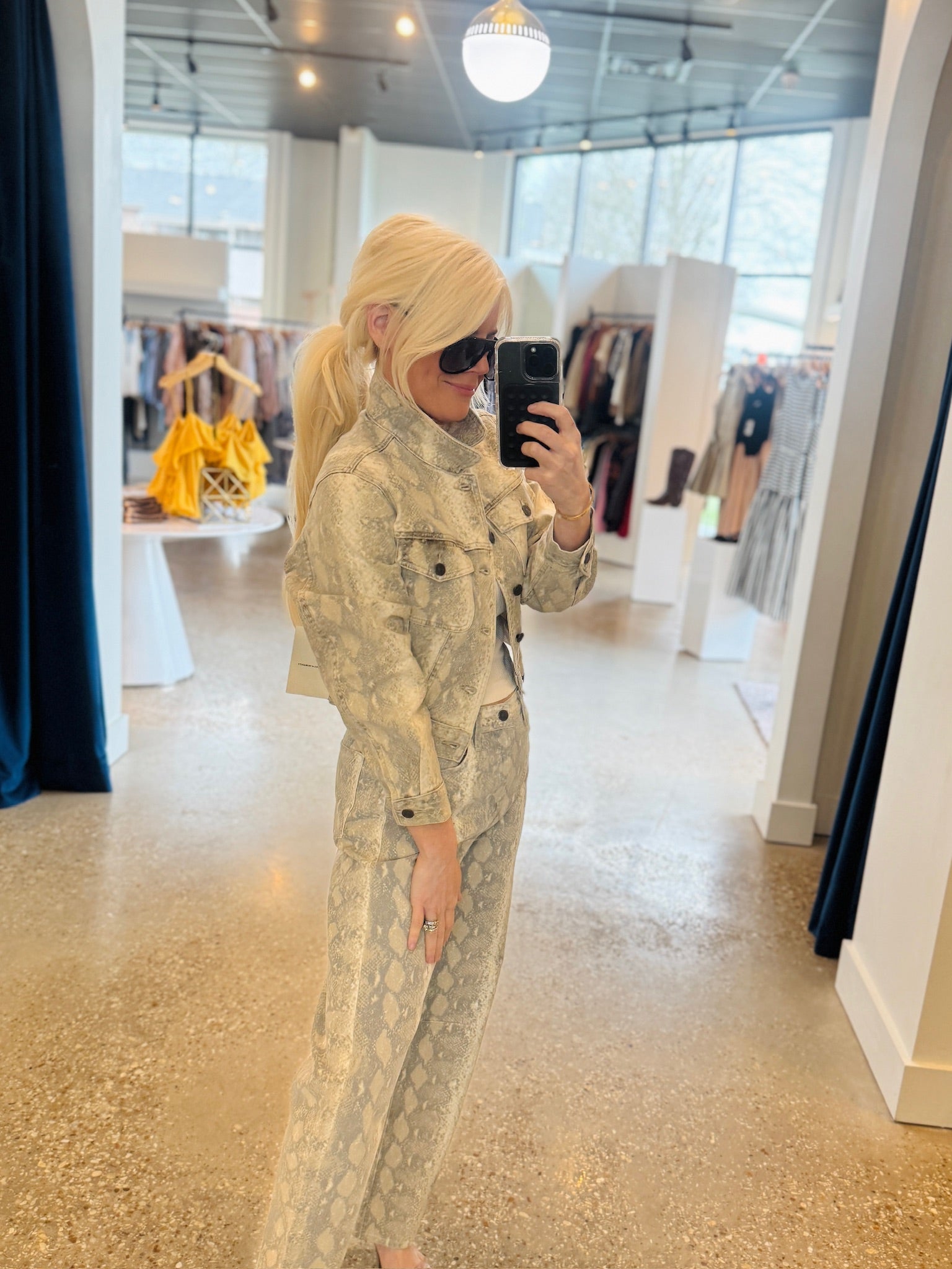 CHARISSE SHRUNKEN JACKET IN PYTHON - Amor Lafayette