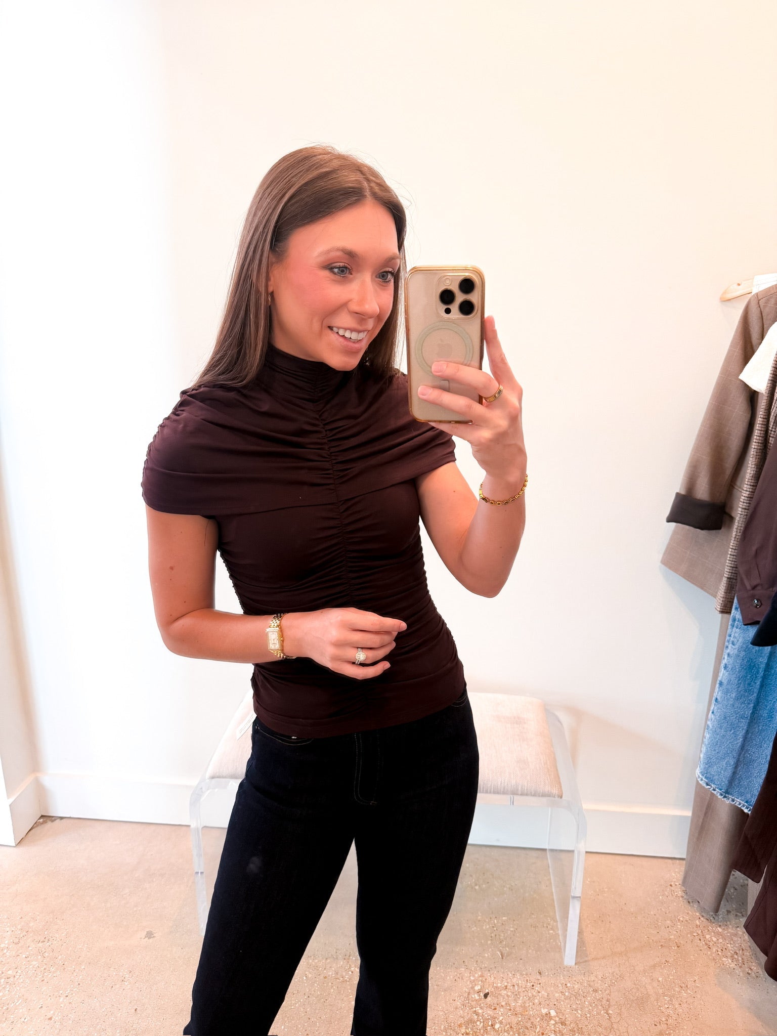 chianti moch neck overlay gathered top - Amor Lafayette