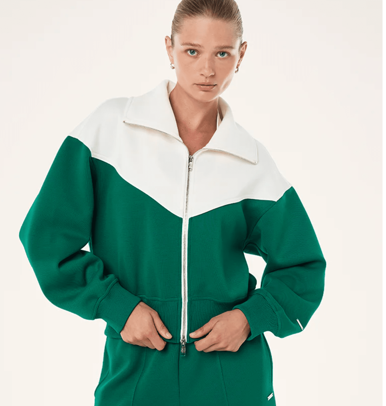 College Green/Whisper White Triumph Jacket - Amor Lafayette