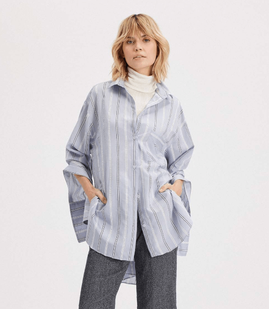 Cosmic Mauve Euanthe Side Button Boyfriend Top - Amor Lafayette