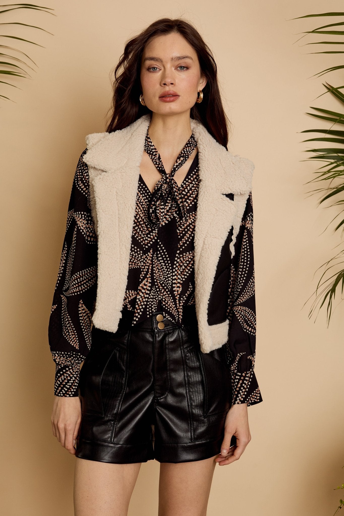 Cove Vest in Cream / Black - Amor Lafayette