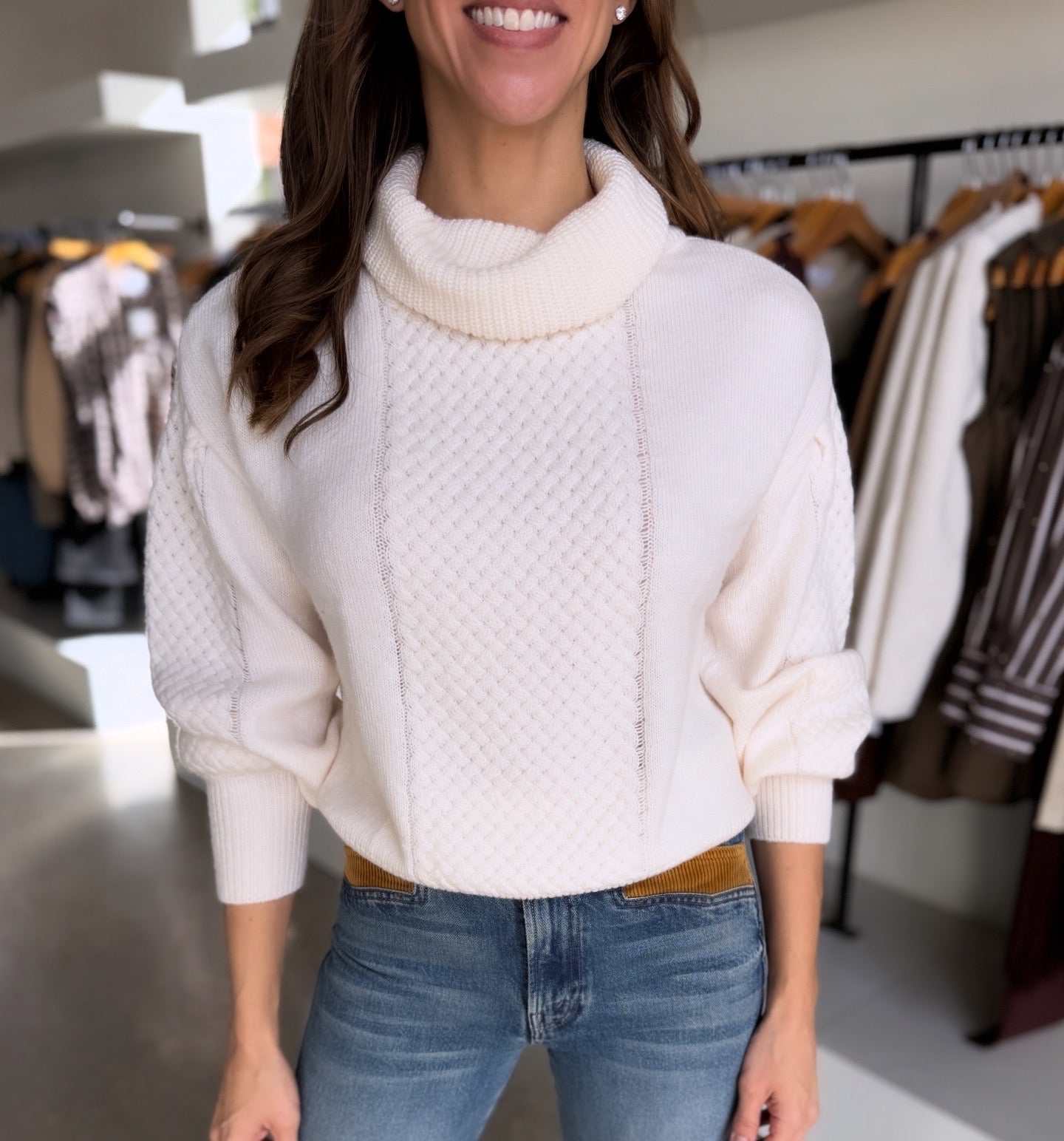 Cream Neptune Sweater - Amor Lafayette