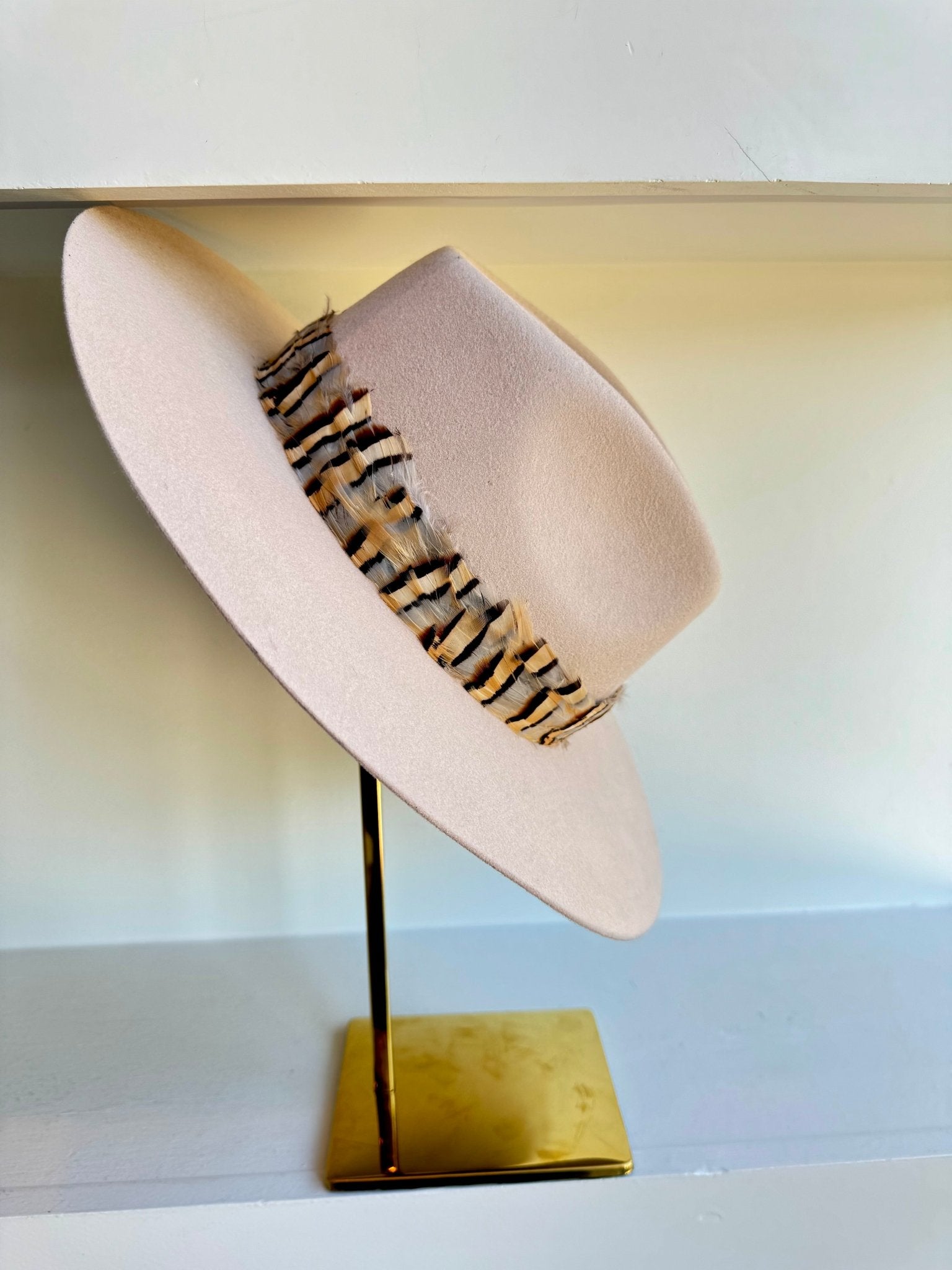 Cream Wool Feather Hat - Amor Lafayette