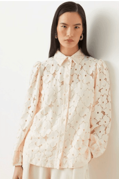 Creme Lamour Top - Amor Lafayette