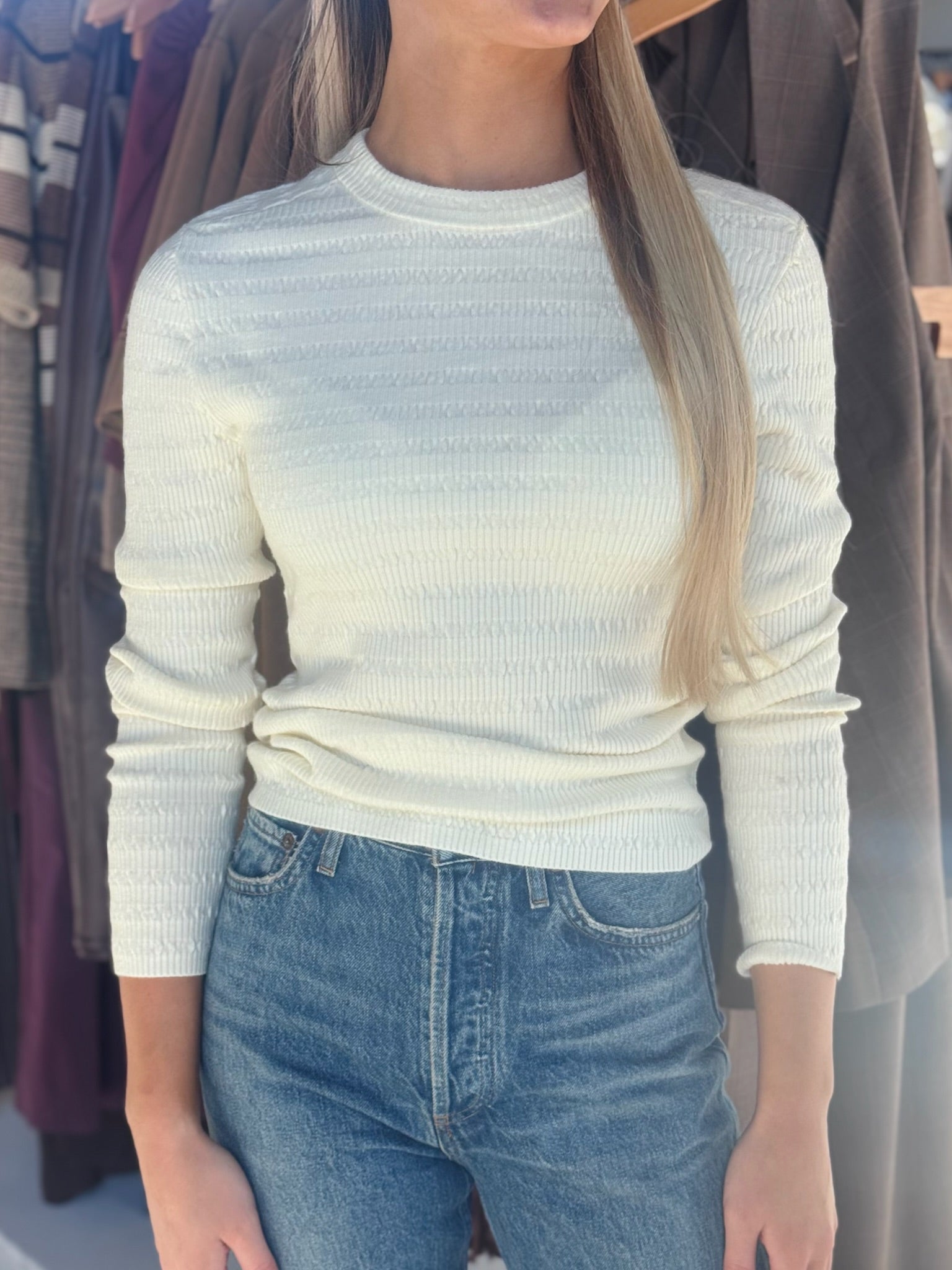 CREME NAMSAN SWEATER - Amor Lafayette