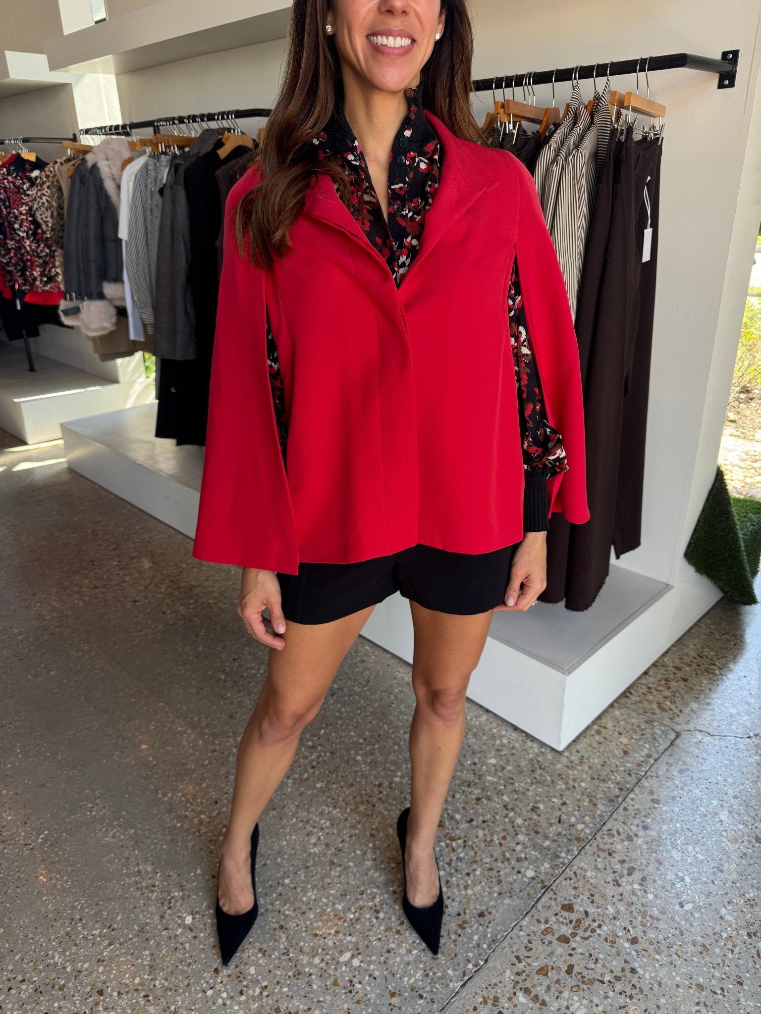 Crimson Cape - Amor Lafayette