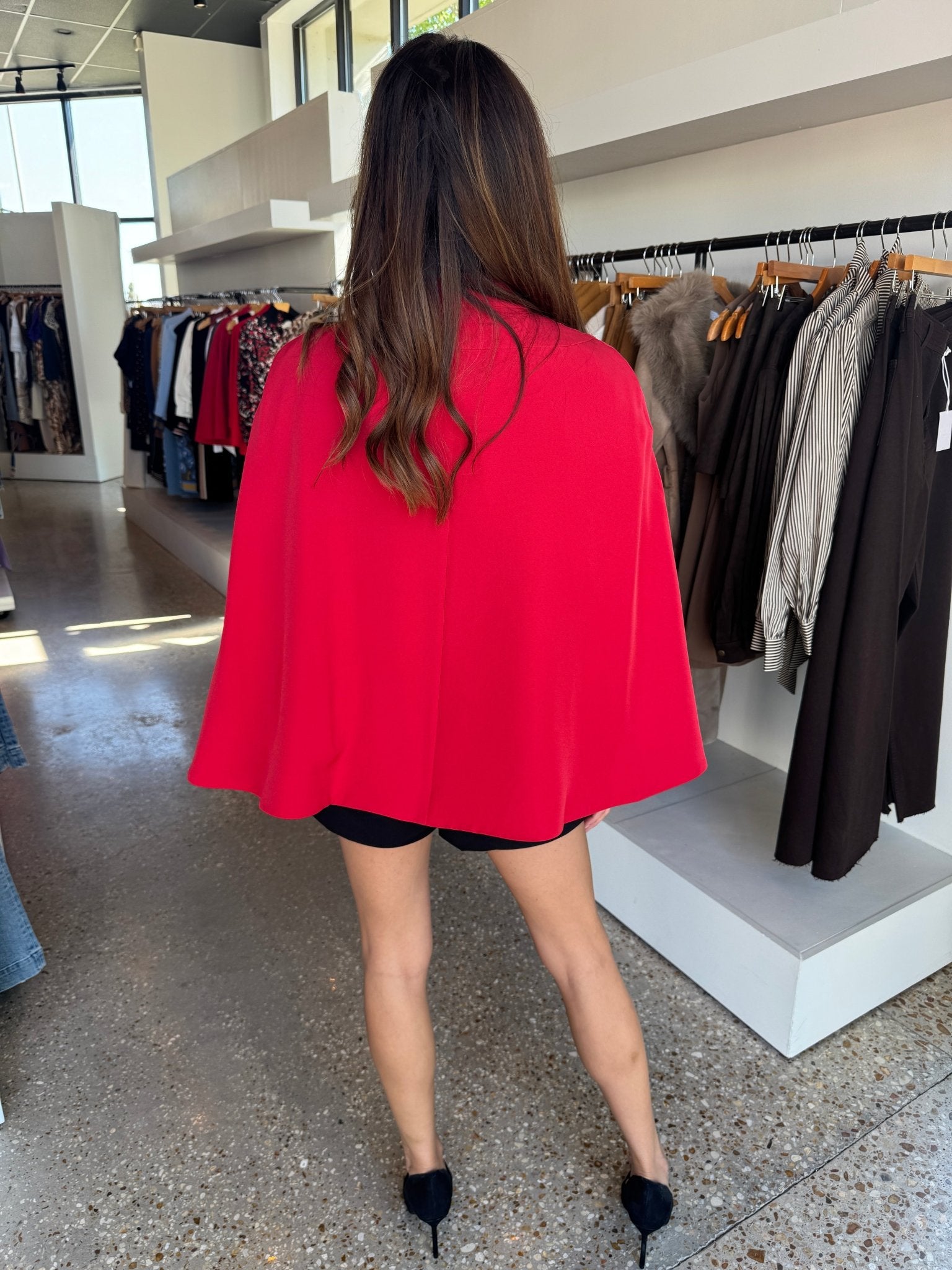 Crimson Cape - Amor Lafayette