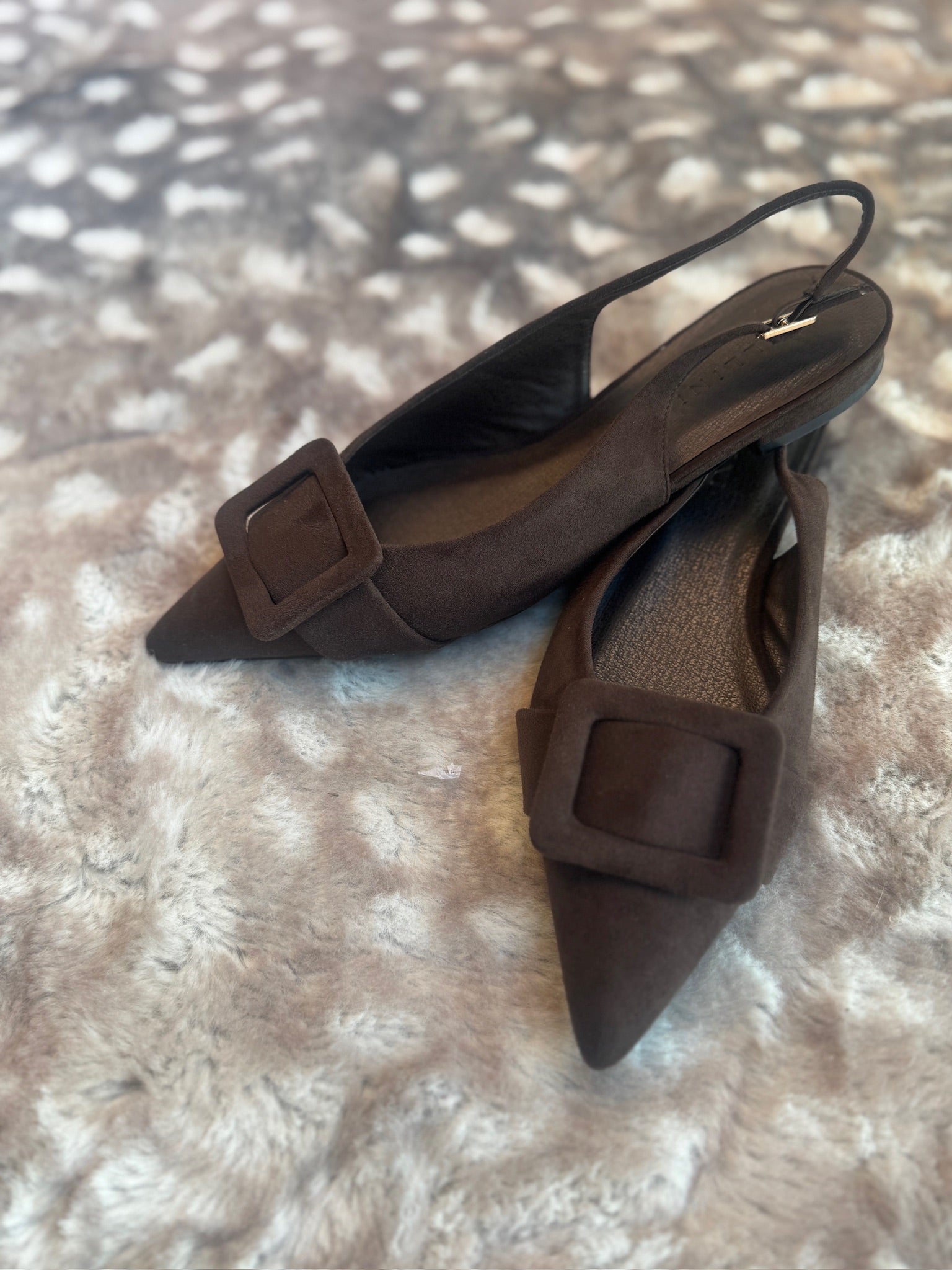 Dark Cacao Suede Morwenna Flat - Amor Lafayette