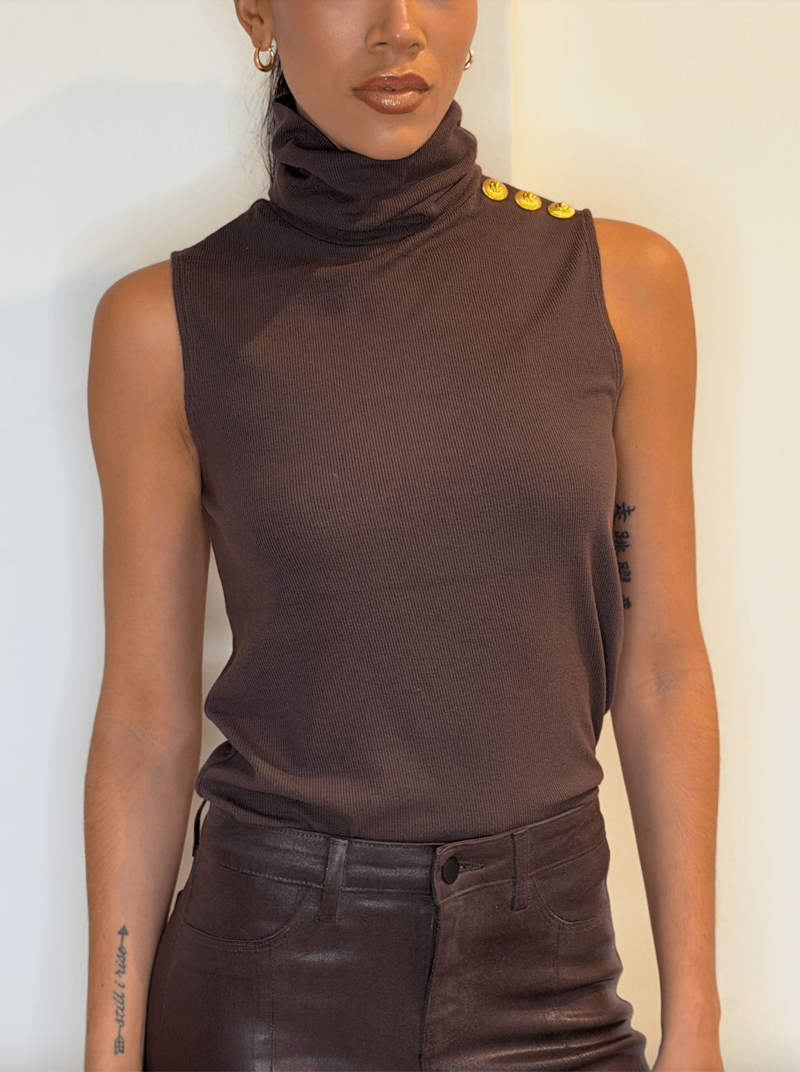 DARK JAVA/GOLD CECI SLEEVELESS TURTLE NECK - Amor Lafayette