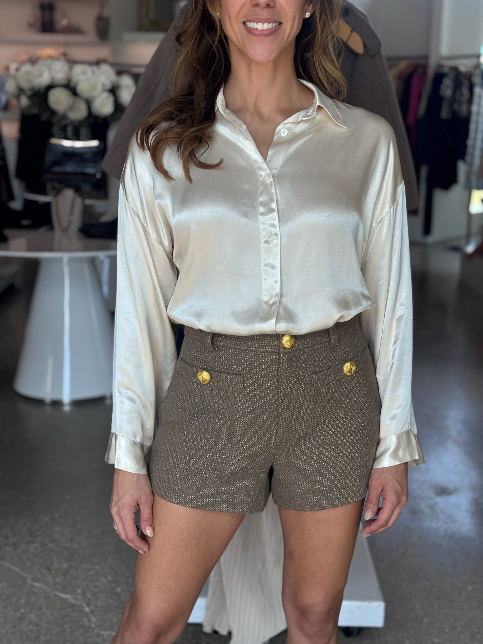 DIONNE SHORT IN BLACK IVORY GOLD TWEED - Amor Lafayette