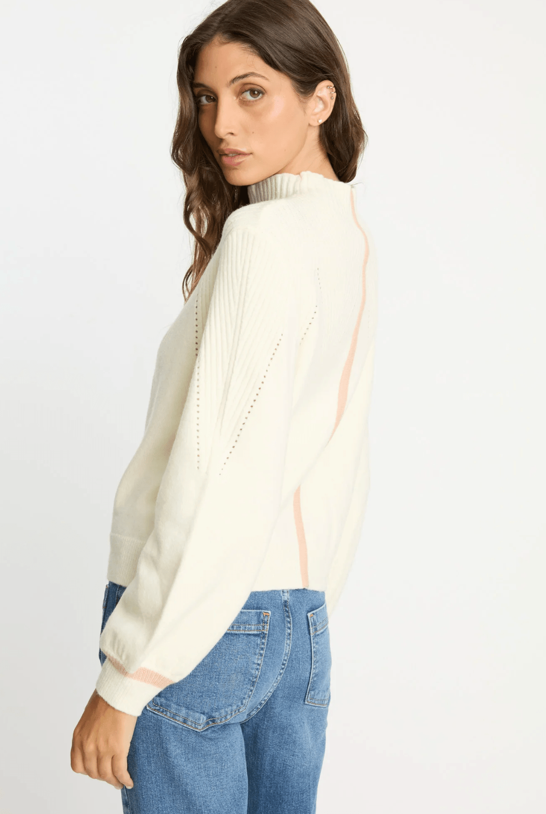 Eline Sweater In Antique White - Amor Lafayette