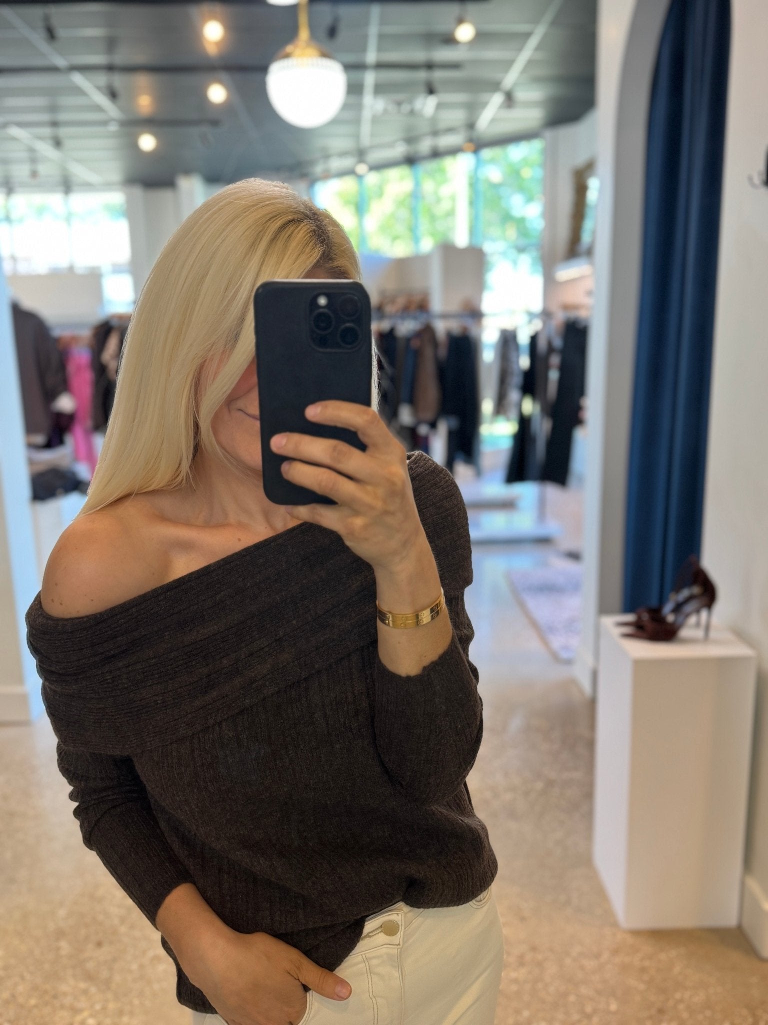 Espresso Kat Sweater - Amor Lafayette