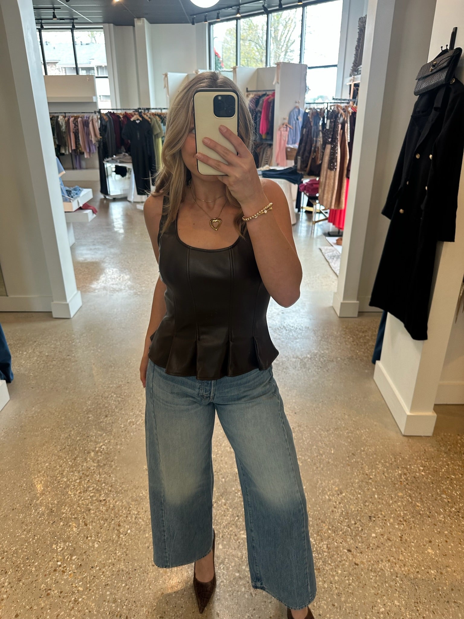 Espresso Larosey Top - Amor Lafayette