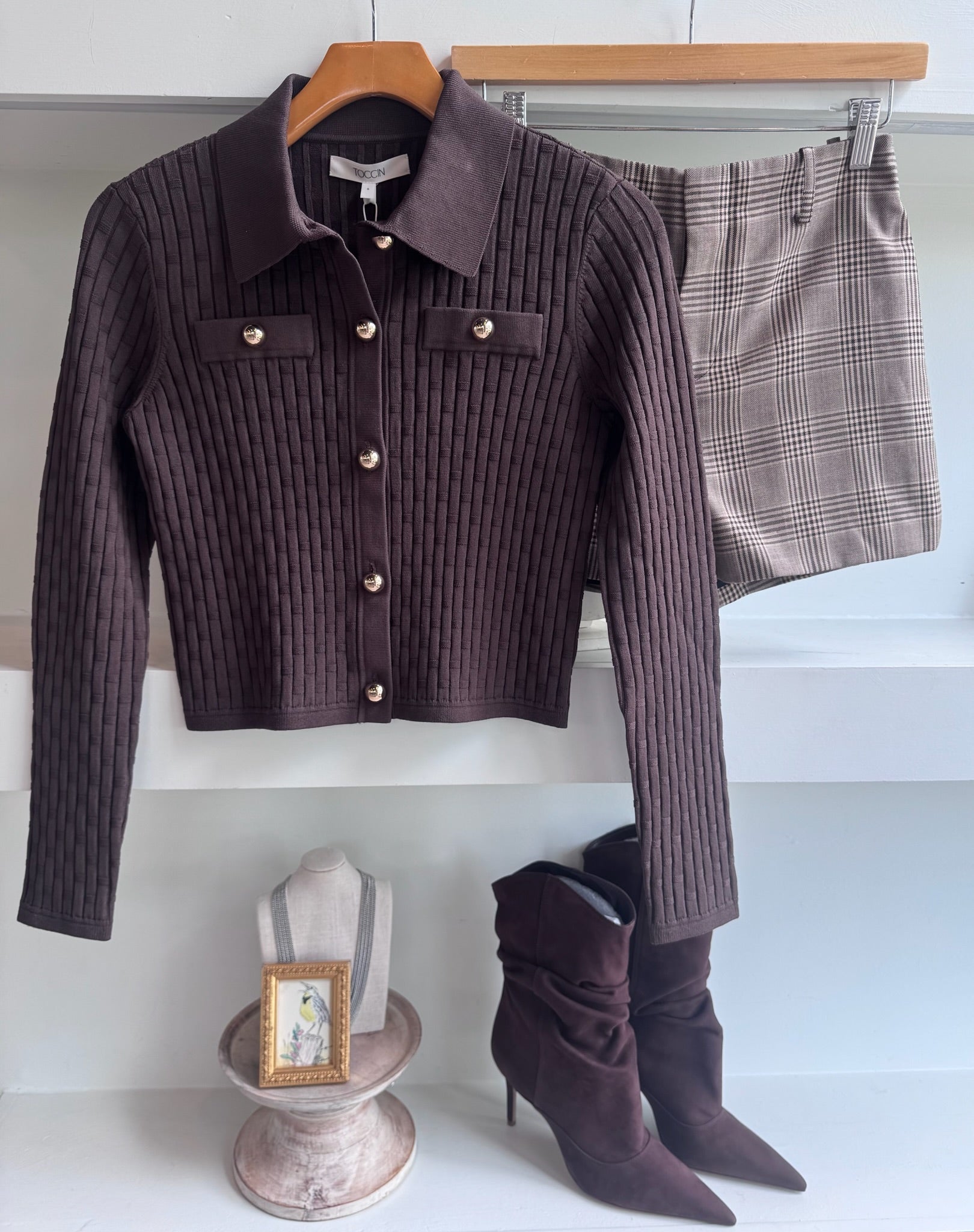 ESPRESSO POSIE COLLARED BUTTON FRONT JACKET - Amor Lafayette