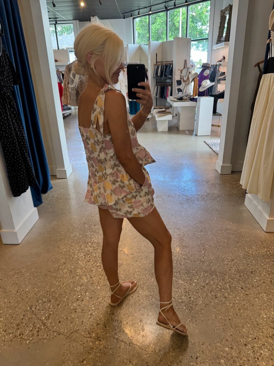 Floral Jacquard Shorts - Amor Lafayette