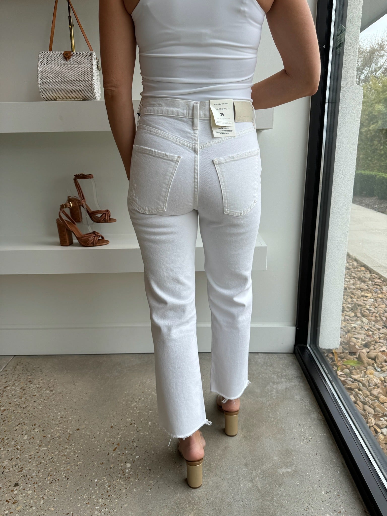 Florence Wide Straight Jeans In Chantilly - Amor Lafayette