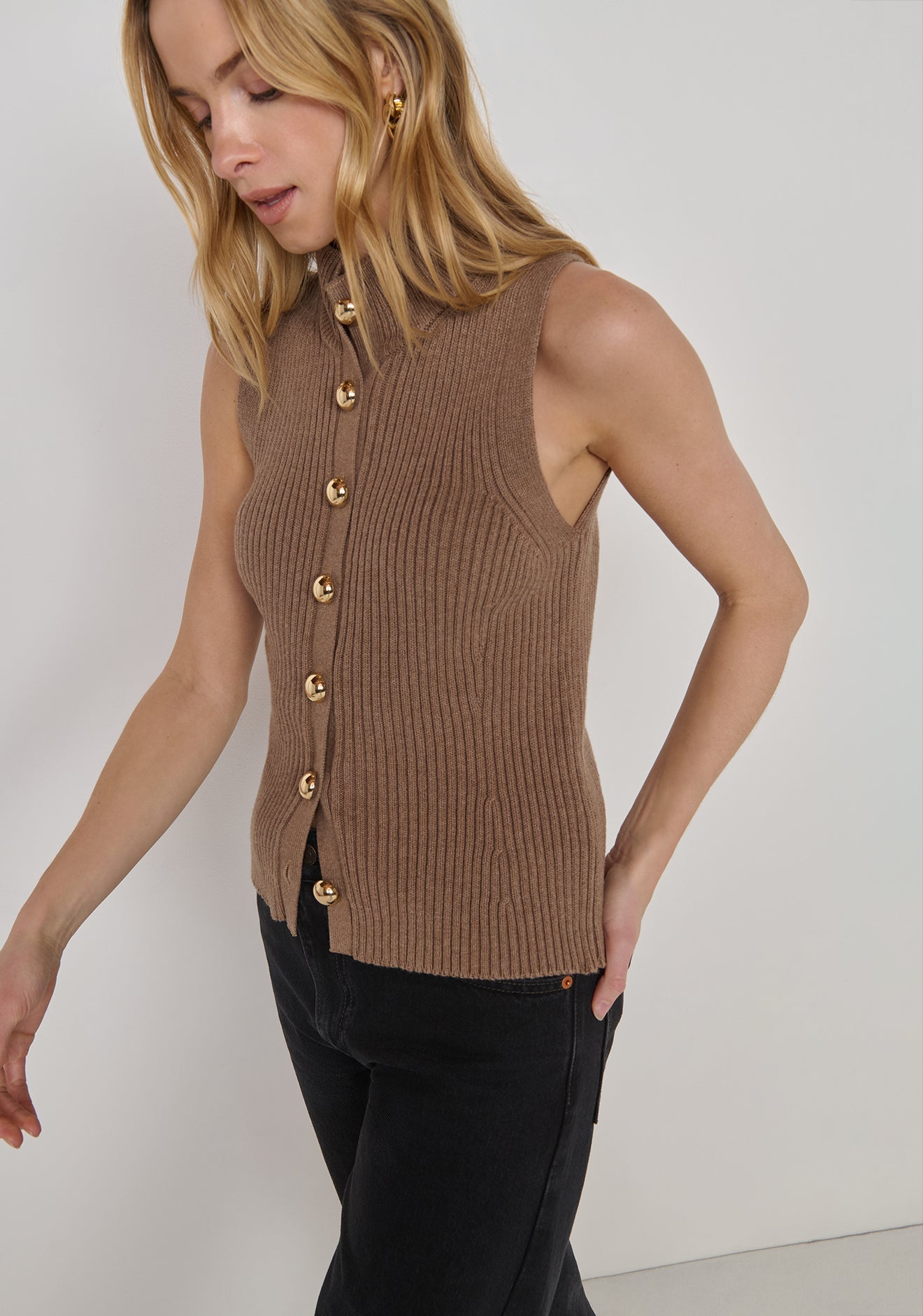 Ira Sweater Vest - Amor Lafayette