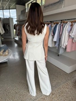 Ivory Diana Vest - Amor Lafayette