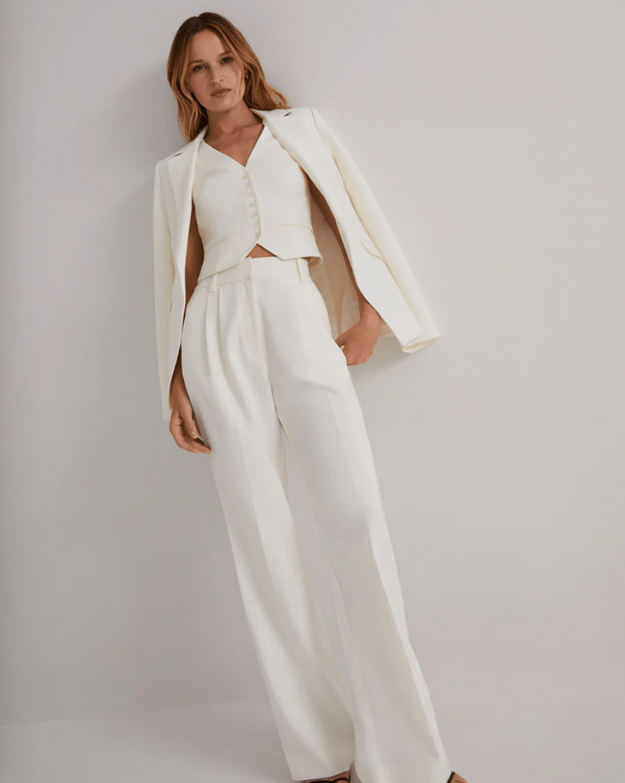 Ivory Favorite Vest - Amor Lafayette