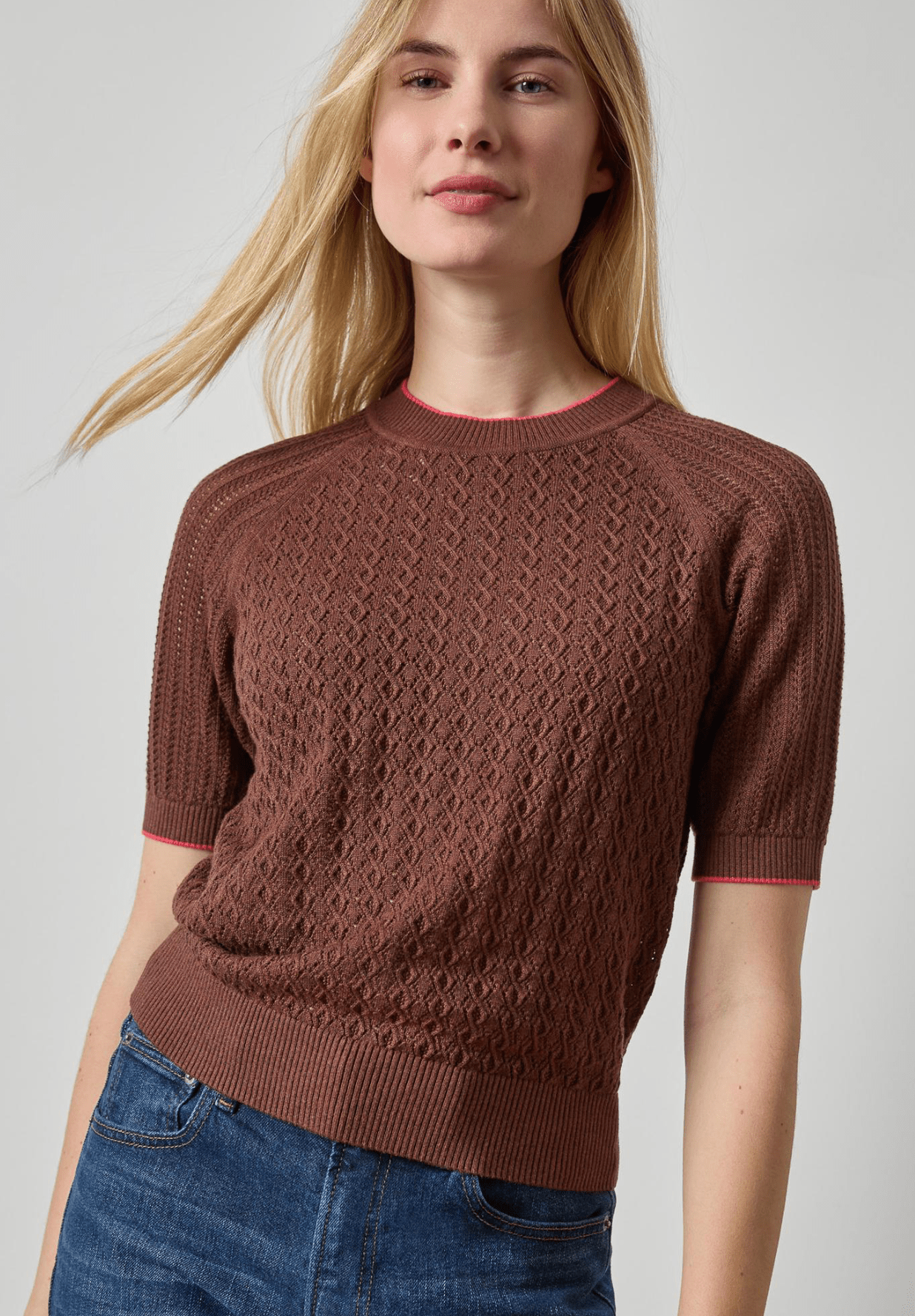 Java Mixed Stitch Crewneck Sweater - Amor Lafayette
