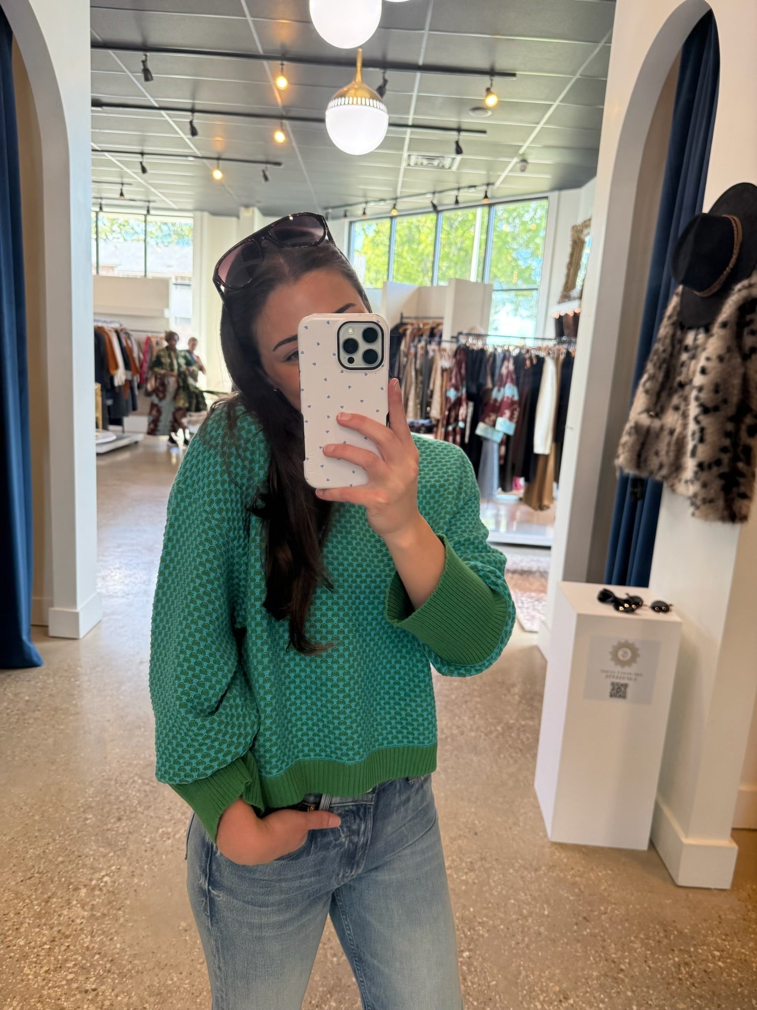 Jellybean Boxy Sweater - Amor Lafayette