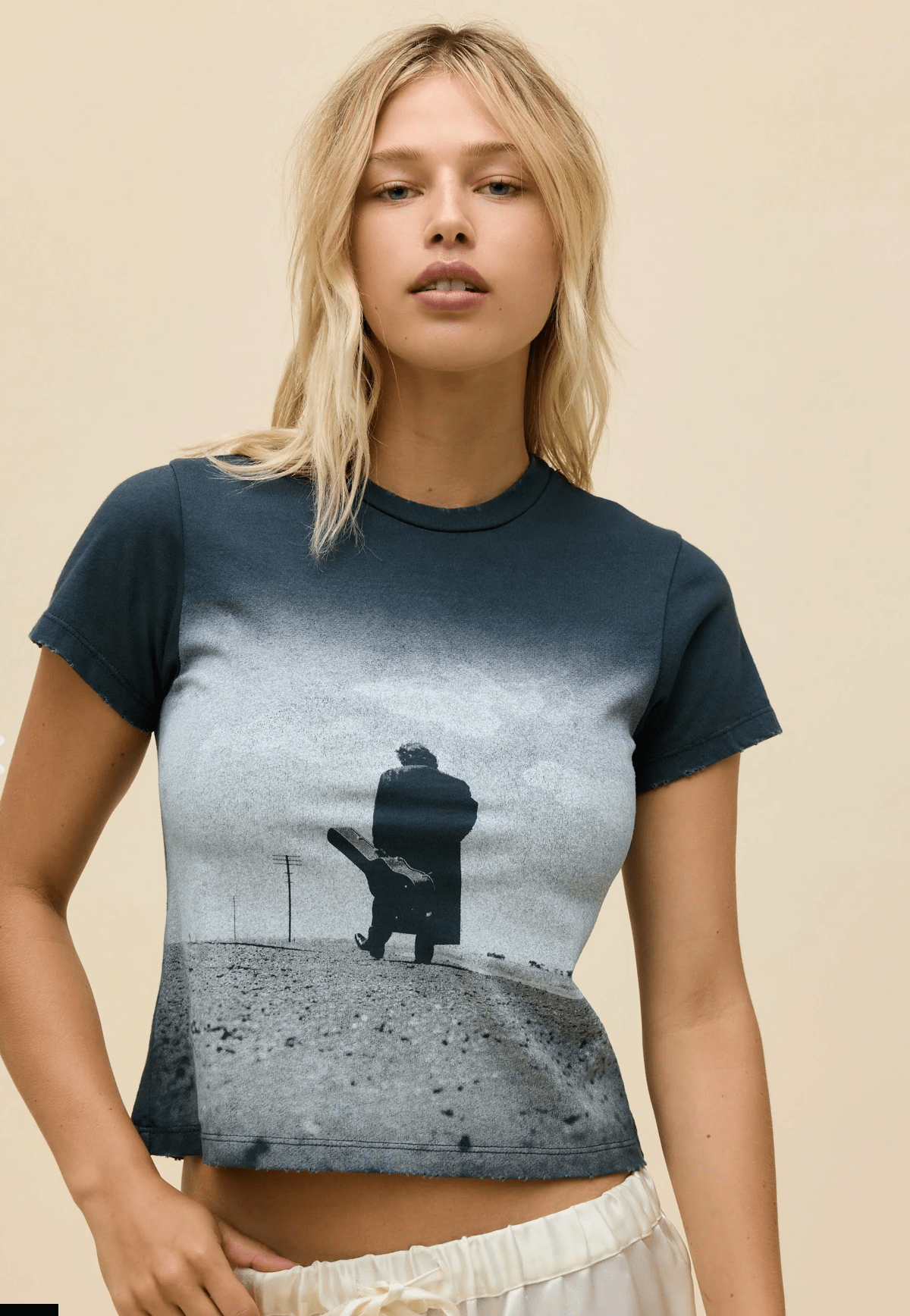 Johnny Cash Silhouette Vintage Tee - Amor Lafayette