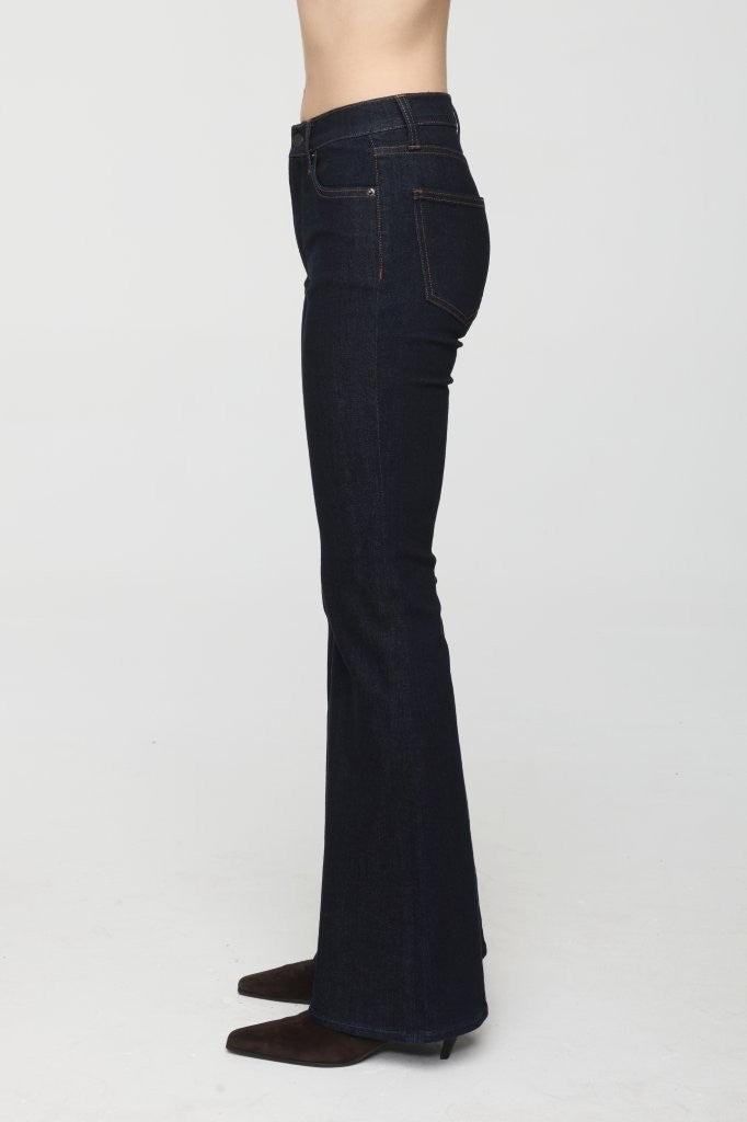 KINSLEY MID RISE ULTRA FLARE in NIGHTFLIGHT - Amor Lafayette