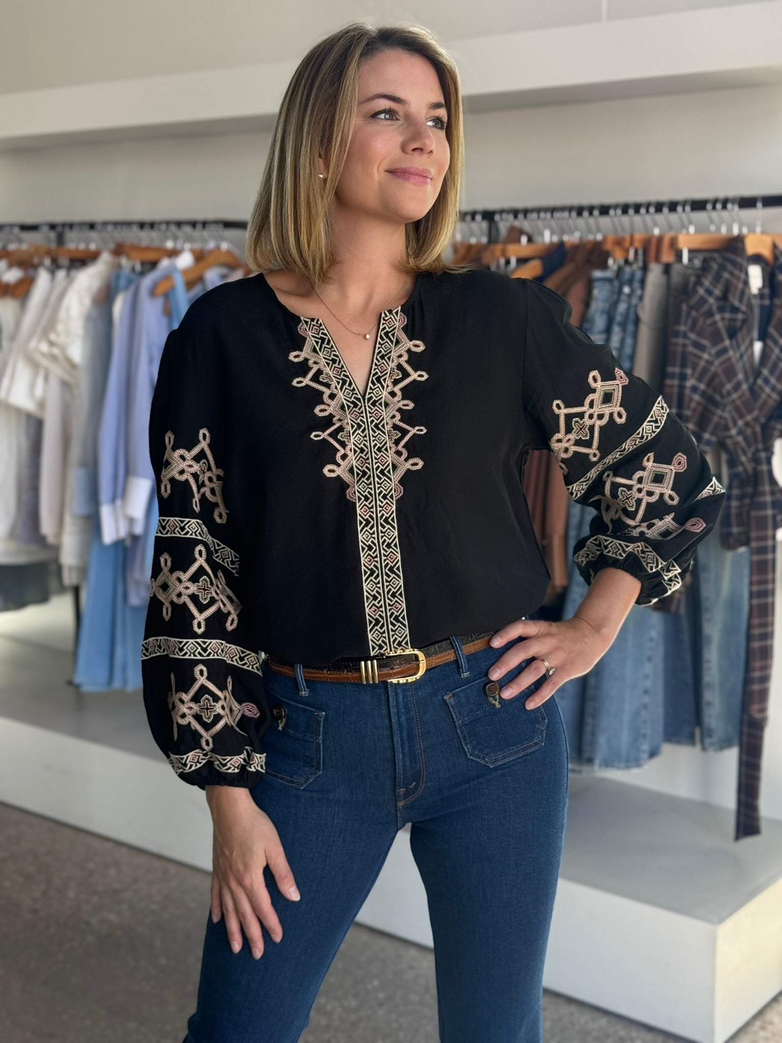 MAO BLOUSE BORDER PRINT - BLACK - Amor Lafayette