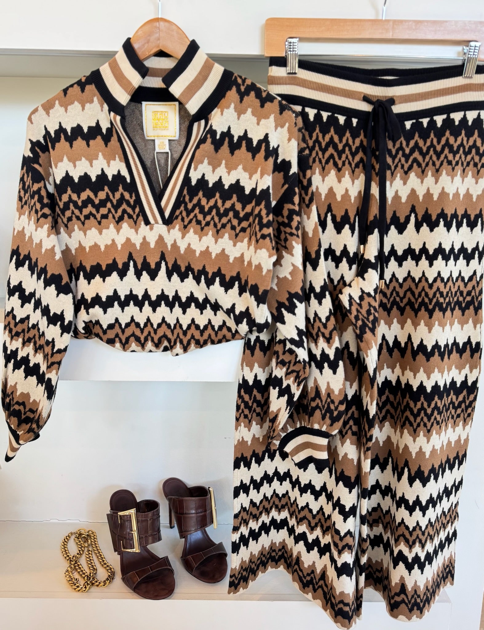 Mocha Mirage Teddy Crop - Amor Lafayette