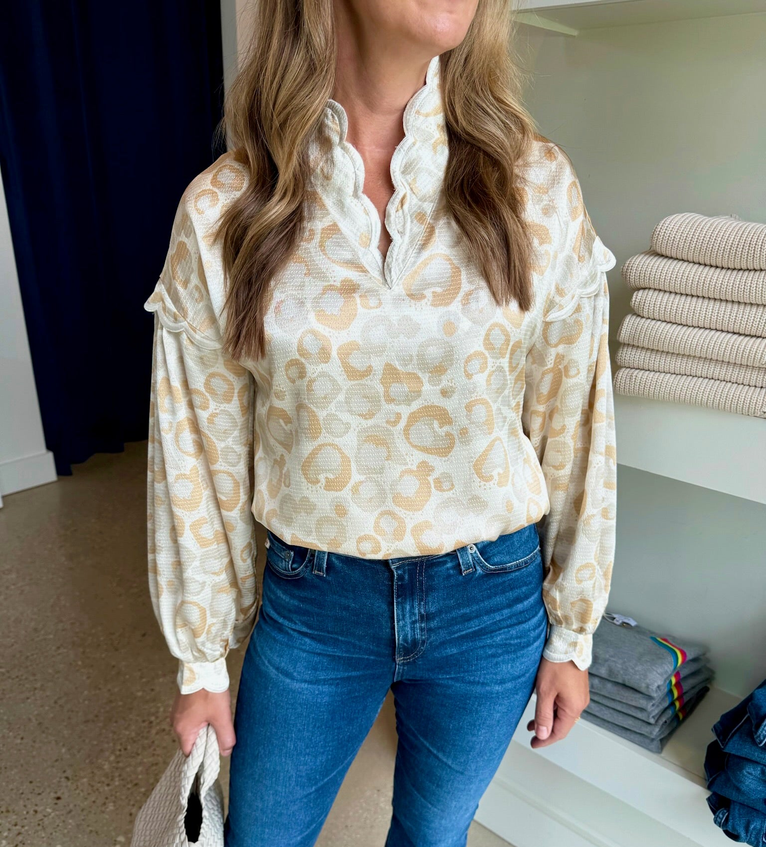 Neutral Freckle Orchid Top - Amor Lafayette