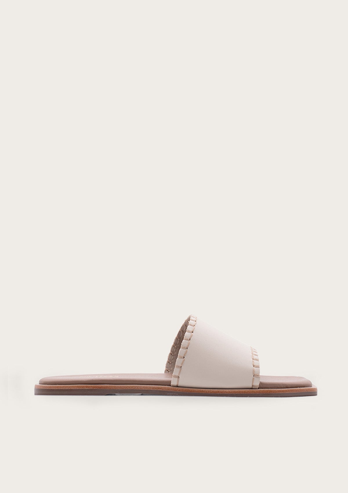 Off White Basalto Slide with Contrast Stitching - Amor Lafayette