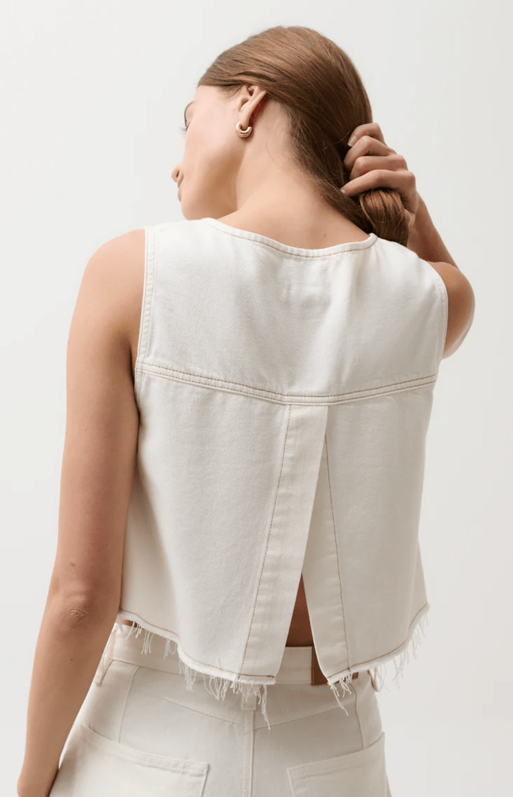 Off White Rue Crop Pop Over Swing Top Crop - Amor Lafayette
